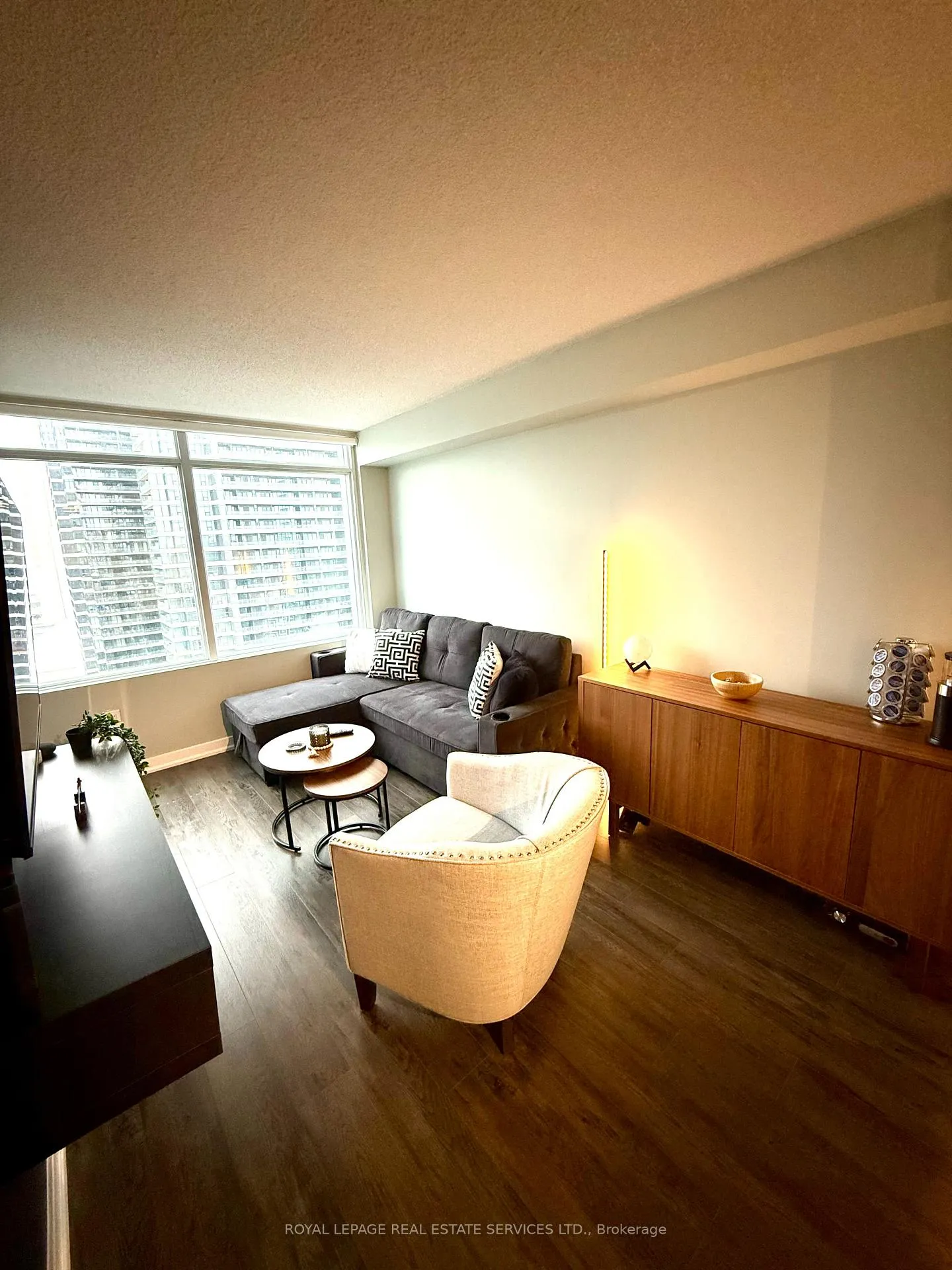 Photo 3 of Unit 3703, 25 Telegram Mews S, Toronto, Waterfront Communities — HOMEH