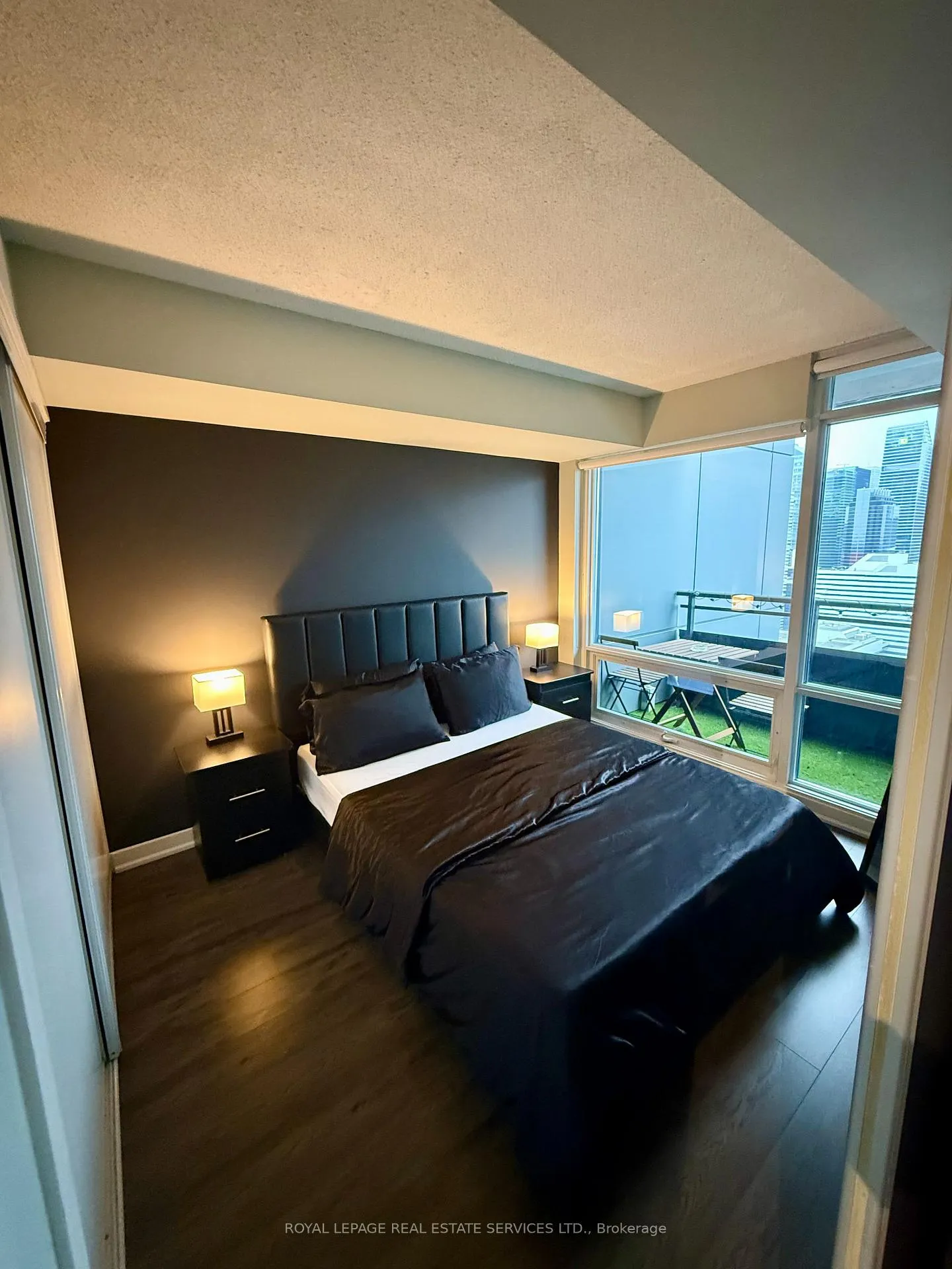 Photo 13 of Unit 3703, 25 Telegram Mews S, Toronto, Waterfront Communities — HOMEH