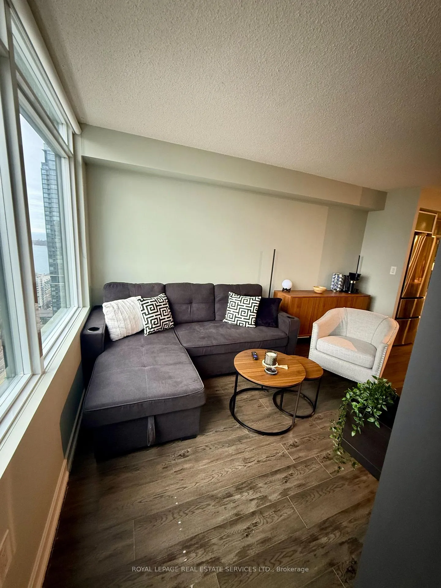 Photo 15 of Unit 3703, 25 Telegram Mews S, Toronto, Waterfront Communities — HOMEH
