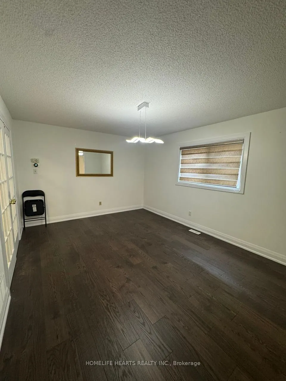 Photo 6 of 5 Burwash Court, Brampton, Heart Lake West — HOMEH