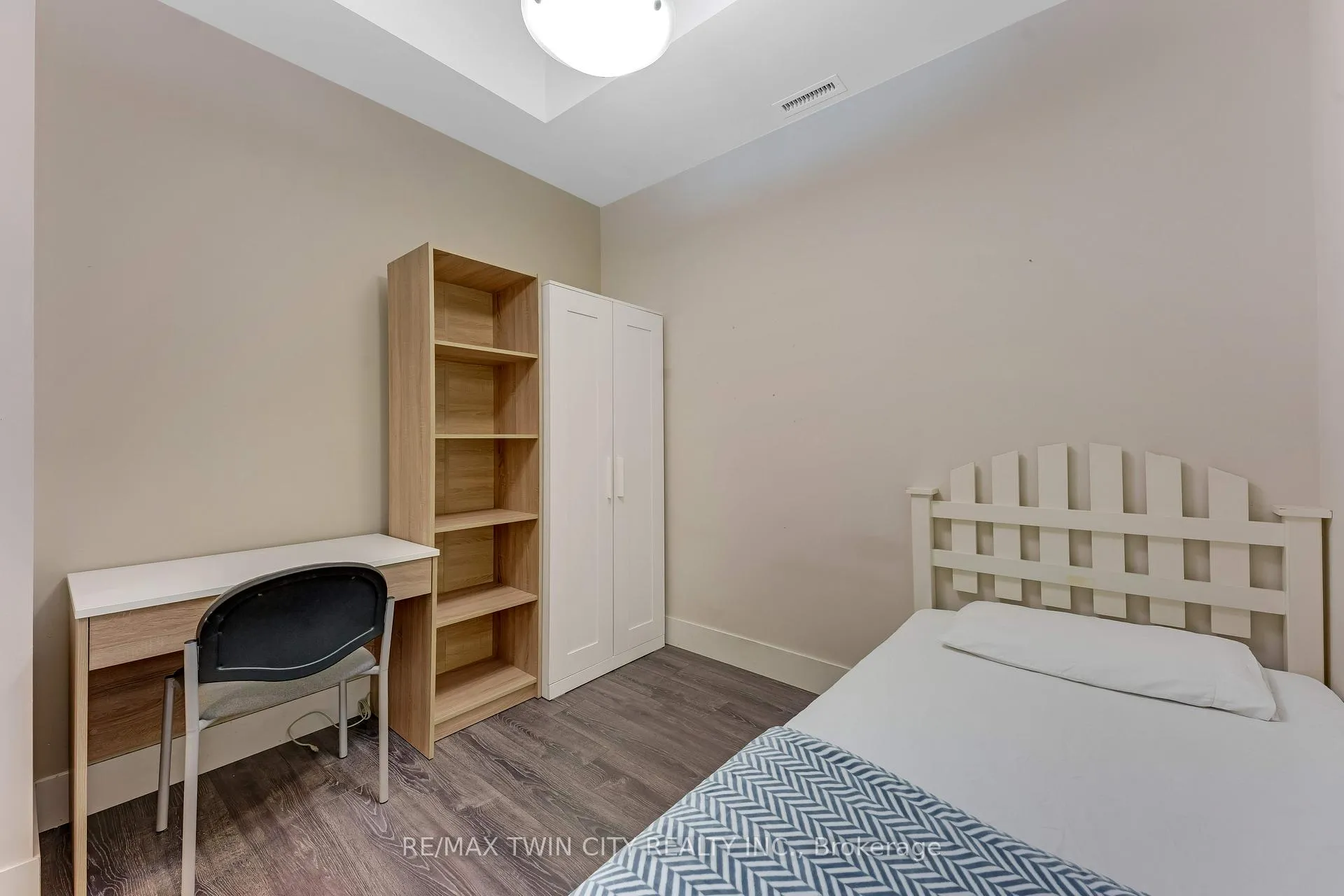 Photo 7 of Unit 202, 253 Albert Street, Waterloo, Beechwood/University — HOMEH