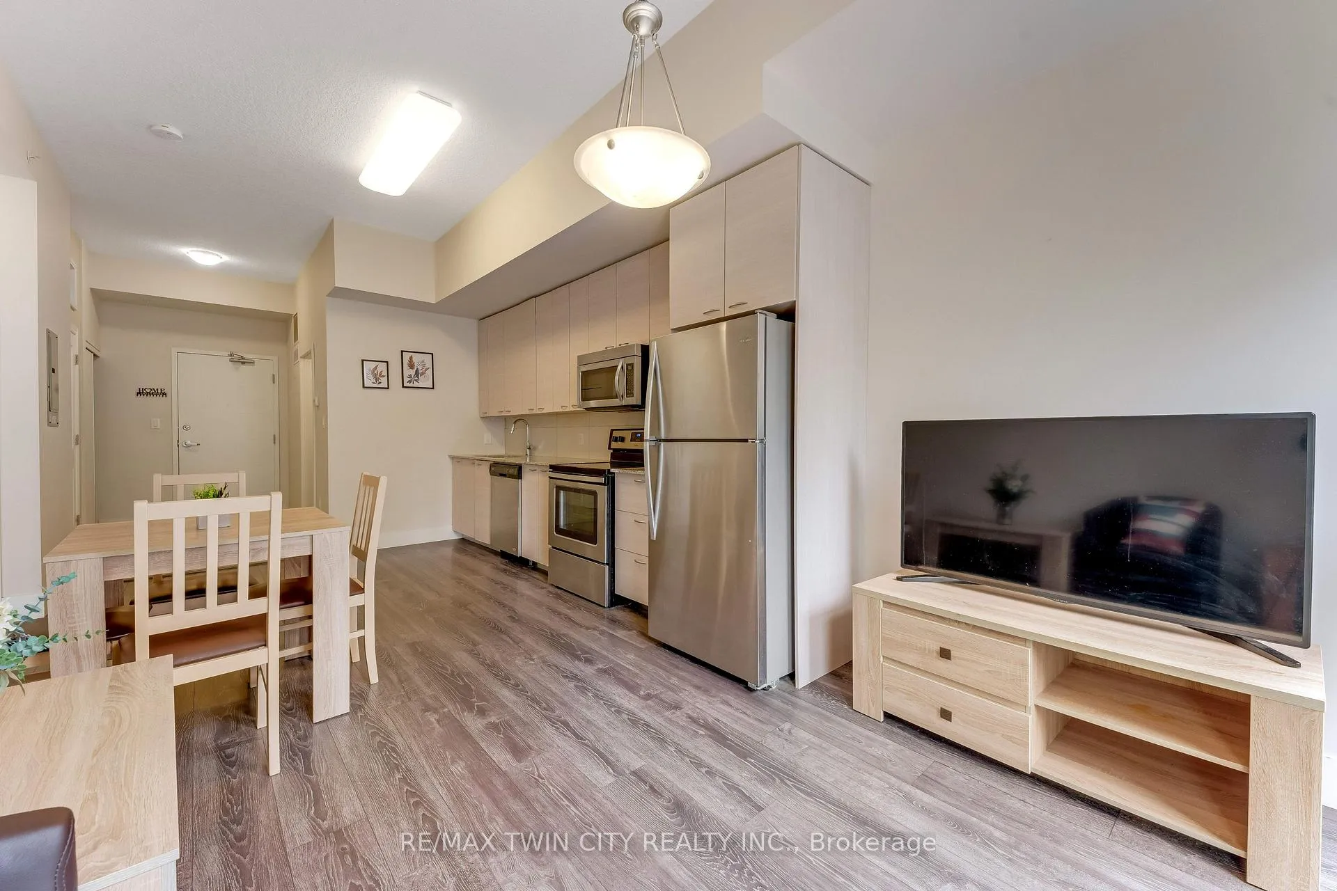 Photo 13 of Unit 202, 253 Albert Street, Waterloo, Beechwood/University — HOMEH