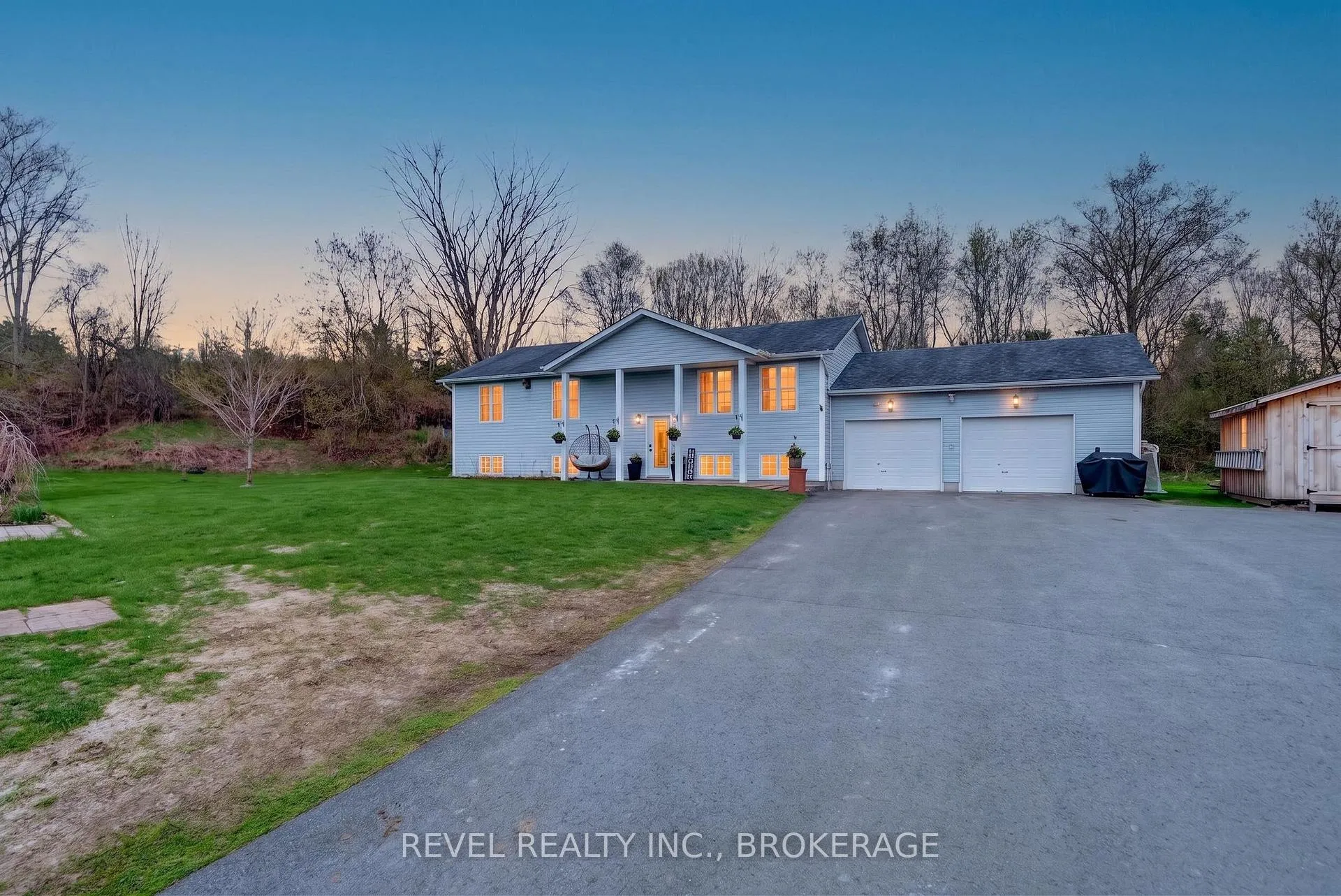 Photo 2 of 4095 Graham Road, Frontenac, Frontenac South — HOMEH