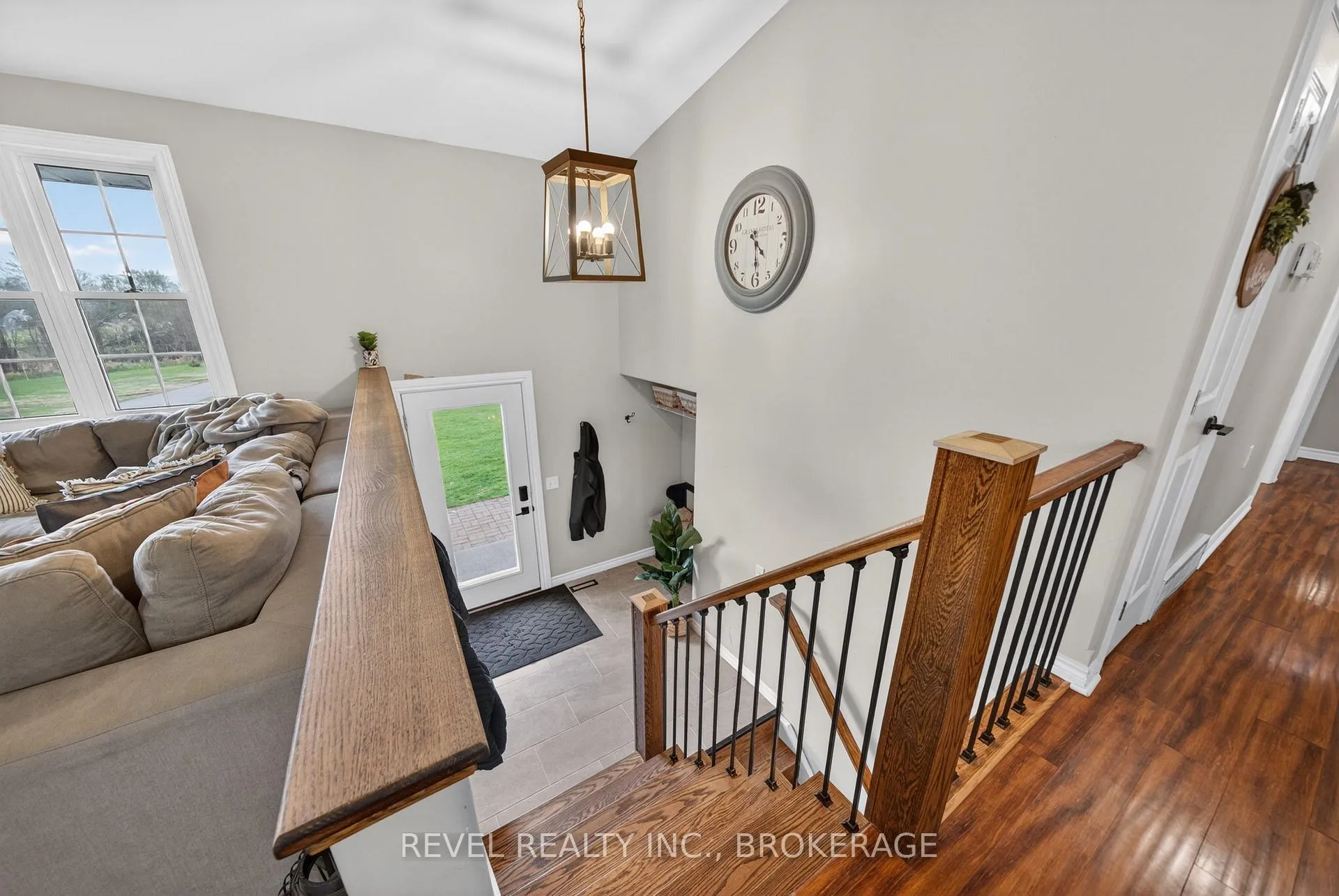 Photo 5 of 4095 Graham Road, Frontenac, Frontenac South — HOMEH