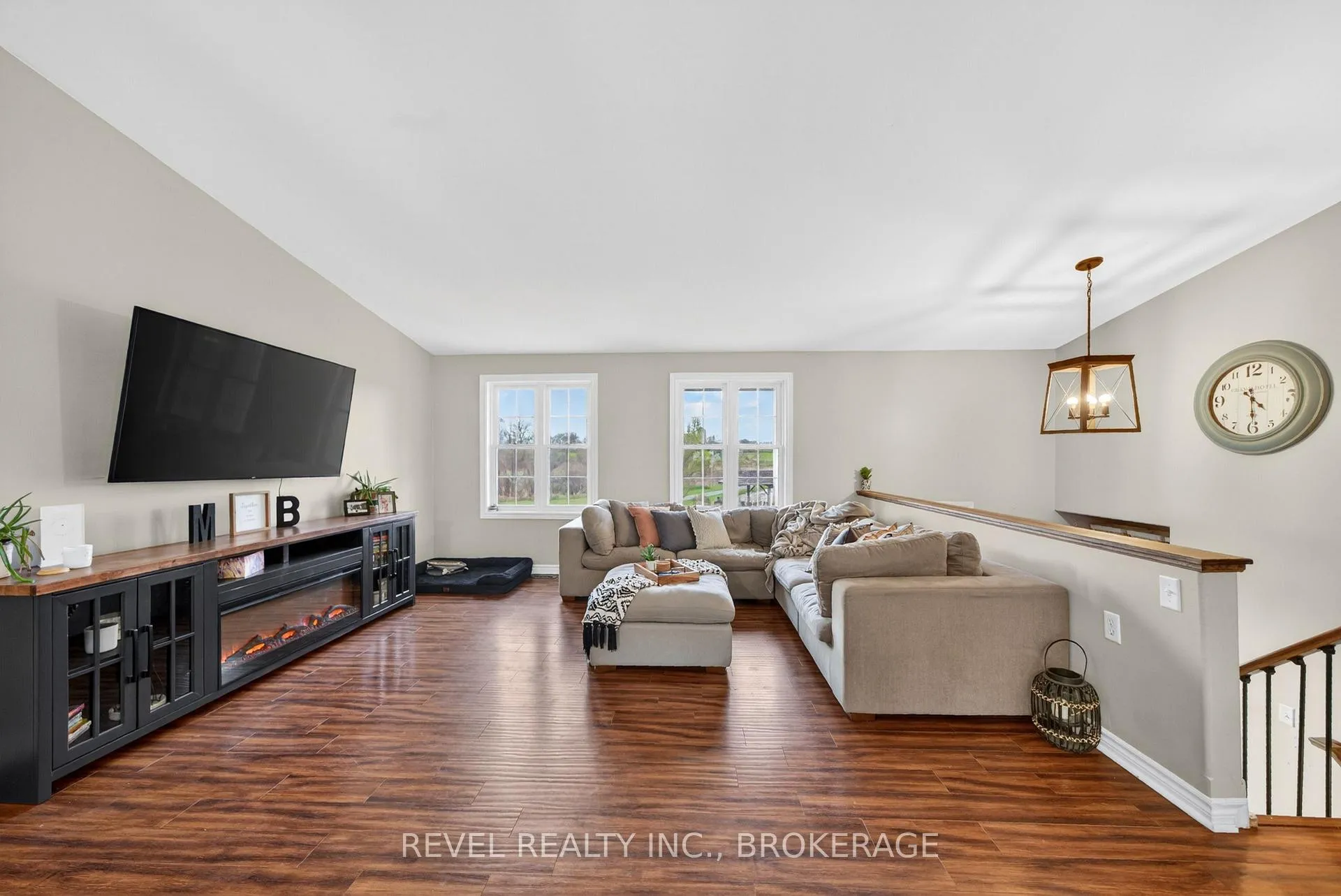 Photo 7 of 4095 Graham Road, Frontenac, Frontenac South — HOMEH