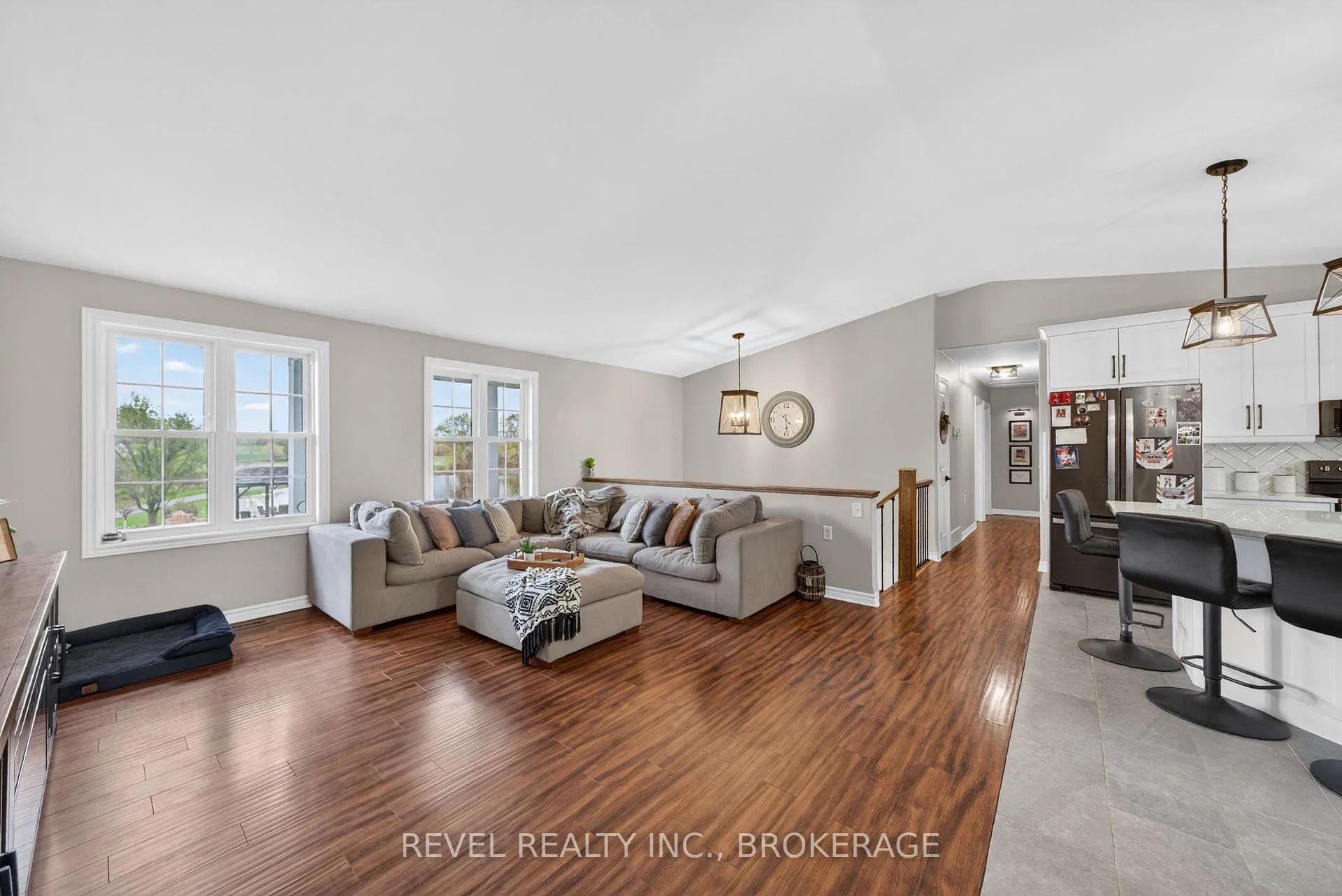 Photo 8 of 4095 Graham Road, Frontenac, Frontenac South — HOMEH