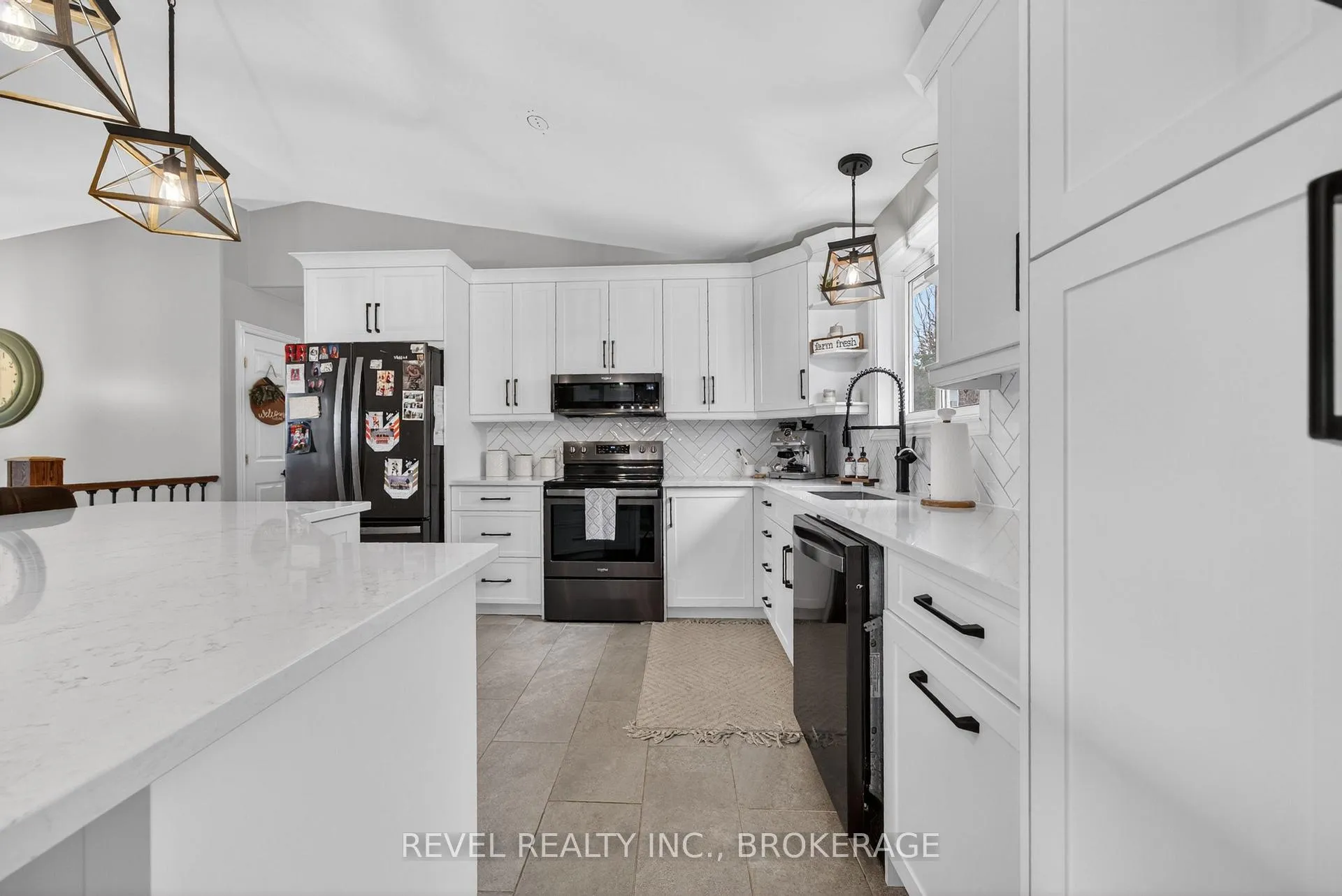Photo 15 of 4095 Graham Road, Frontenac, Frontenac South — HOMEH