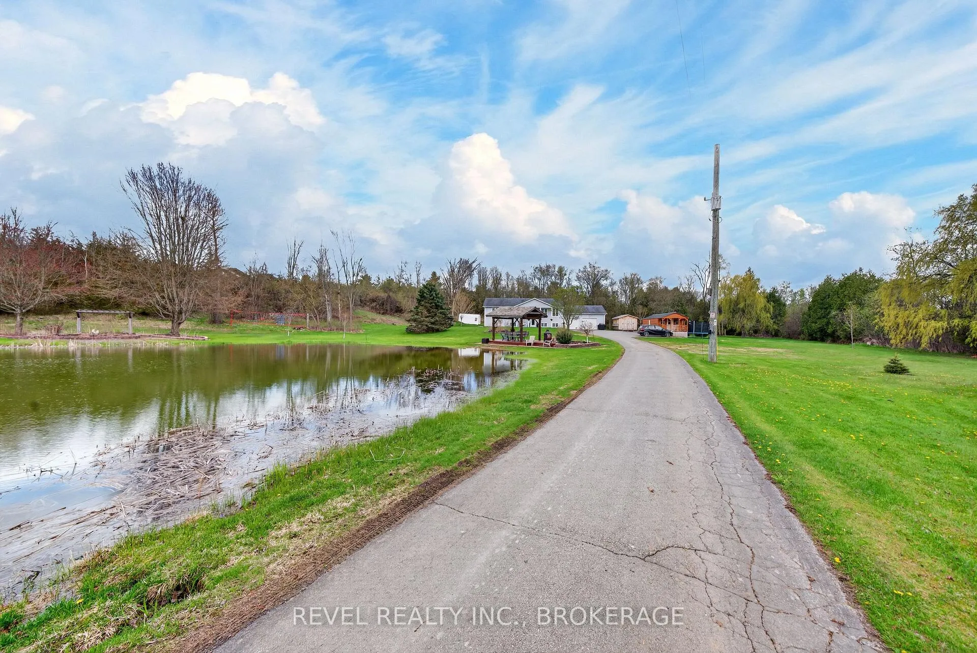 Photo 40 of 4095 Graham Road, Frontenac, Frontenac South — HOMEH