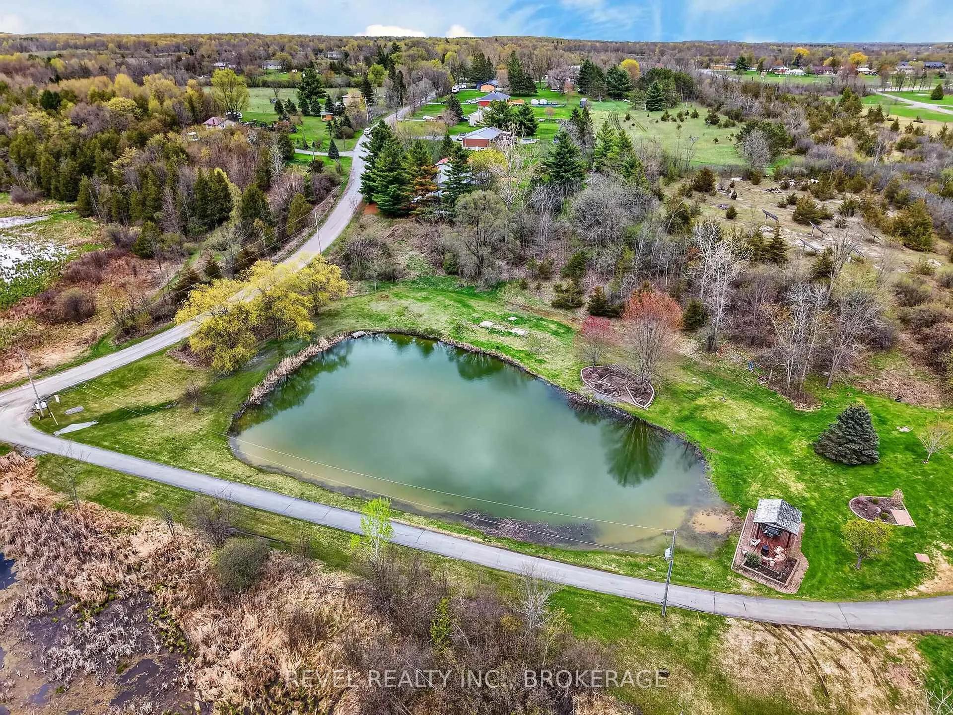 Photo 42 of 4095 Graham Road, Frontenac, Frontenac South — HOMEH