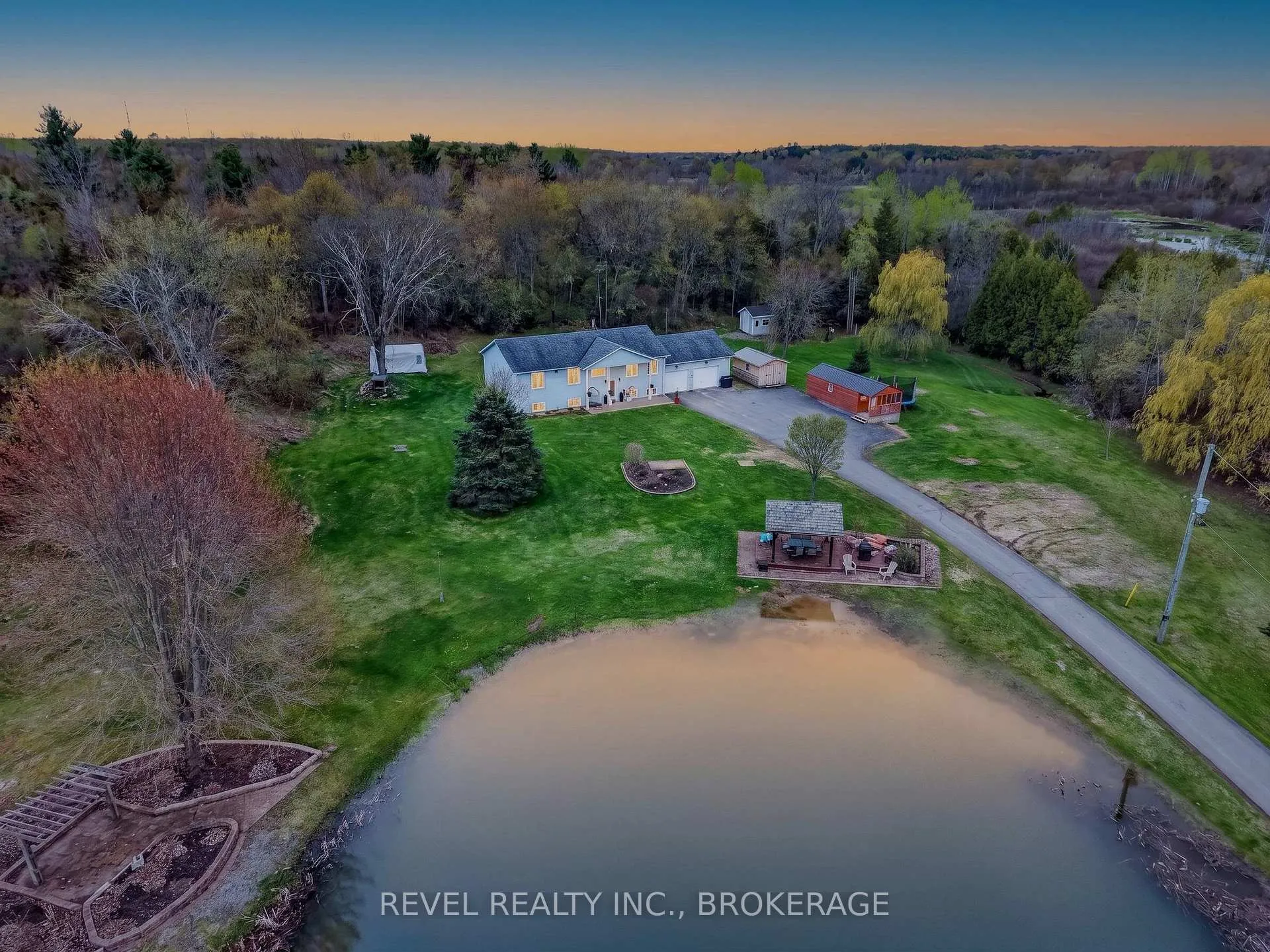Photo 49 of 4095 Graham Road, Frontenac, Frontenac South — HOMEH