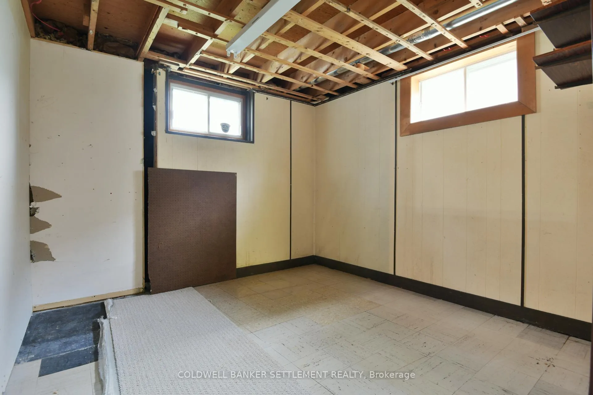 Photo 29 of 7 Parker Avenue, Ottawa, Meadowlands/Crestview — HOMEH