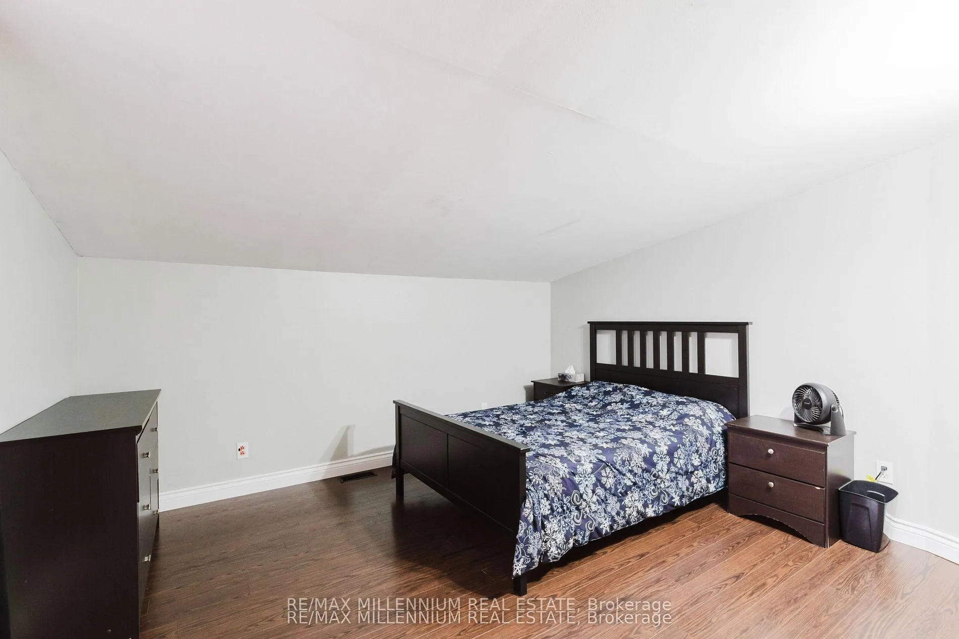 Photo 27 of 50 East 33rd Street, Hamilton, Raleigh — HOMEH