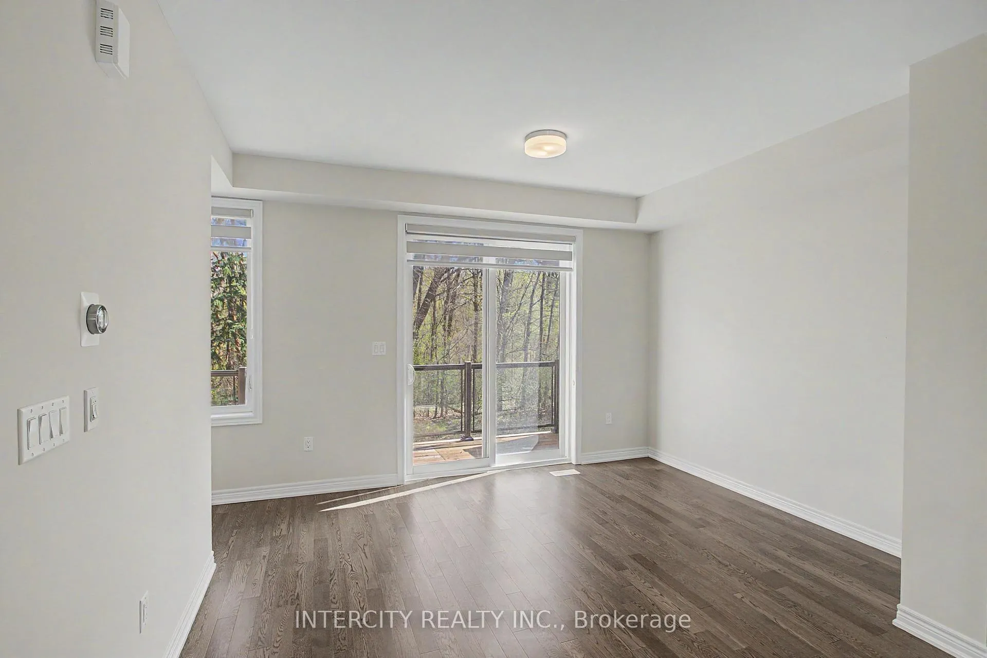Photo 11 of 21 Folcroft Street, Brampton, Credit Valley — HOMEH