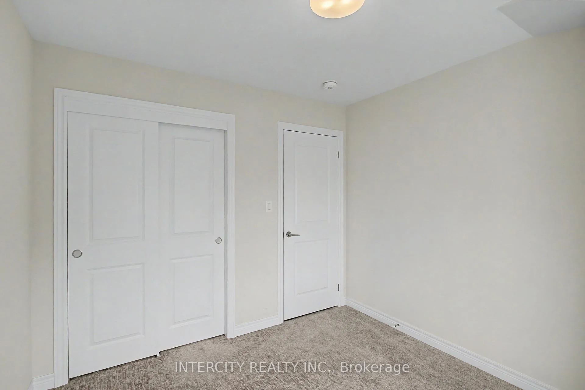 Photo 33 of 21 Folcroft Street, Brampton, Credit Valley — HOMEH