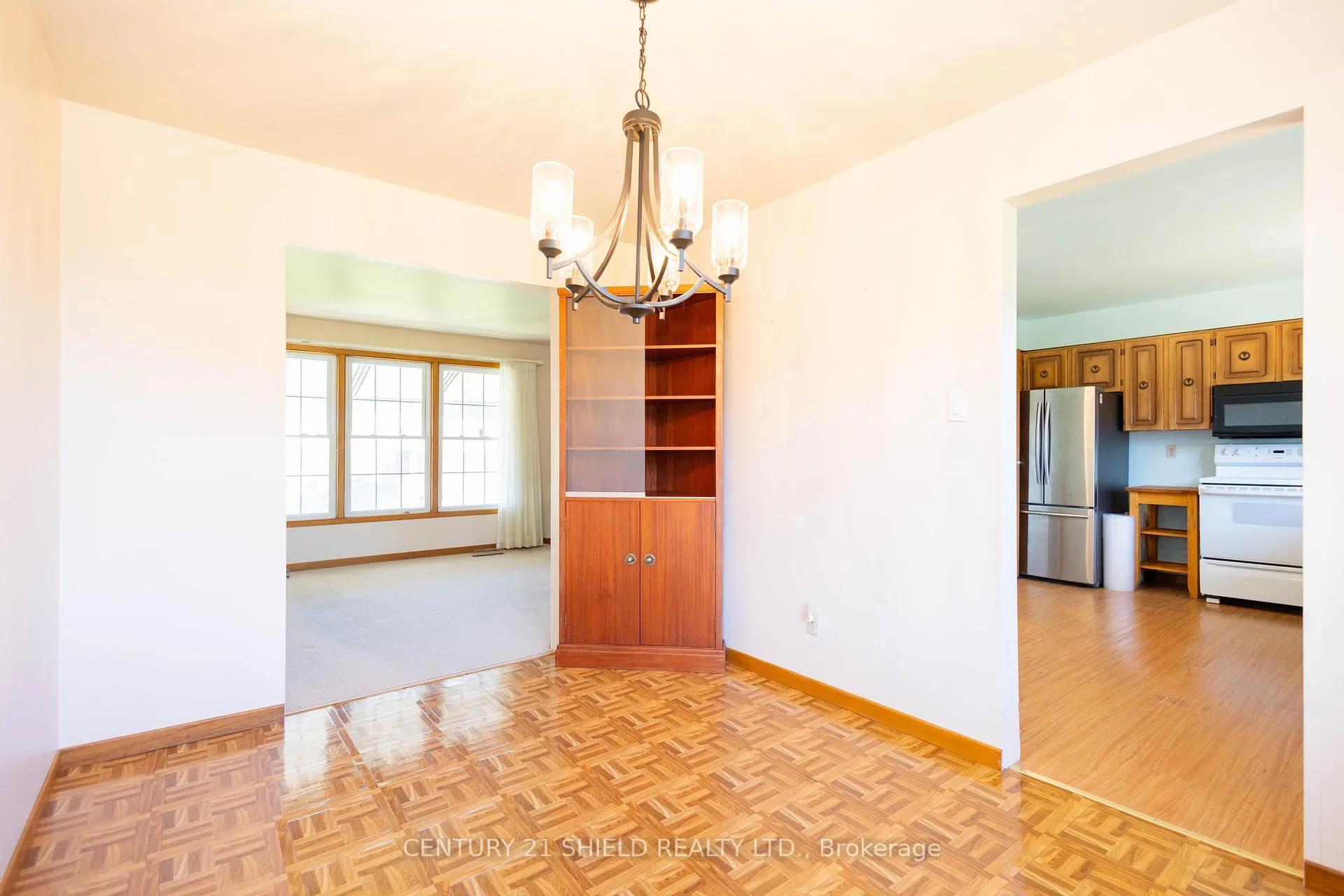 Photo 10 of 901 Laflin Street, Cornwall — HOMEH