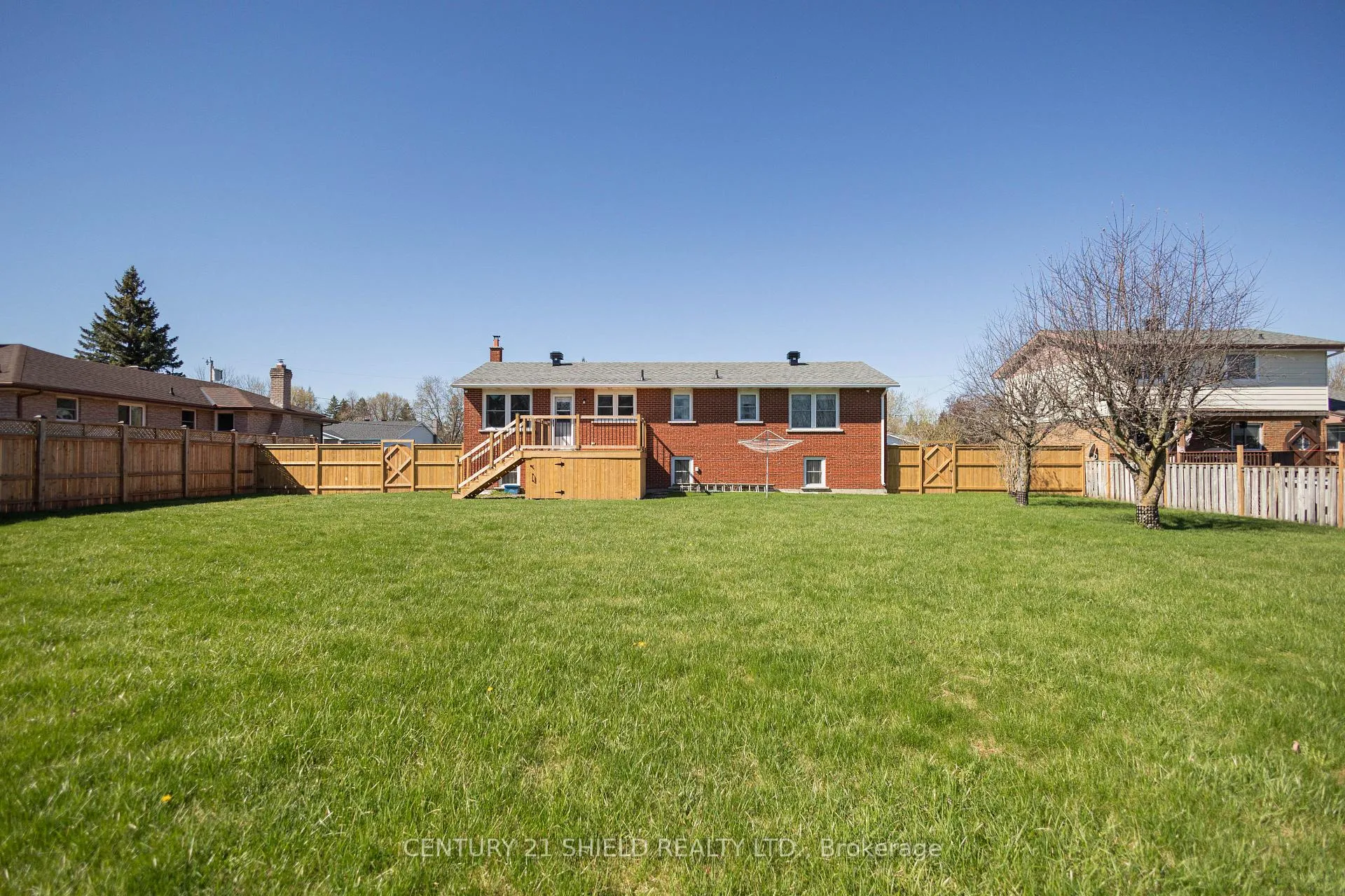 Photo 43 of 901 Laflin Street, Cornwall — HOMEH