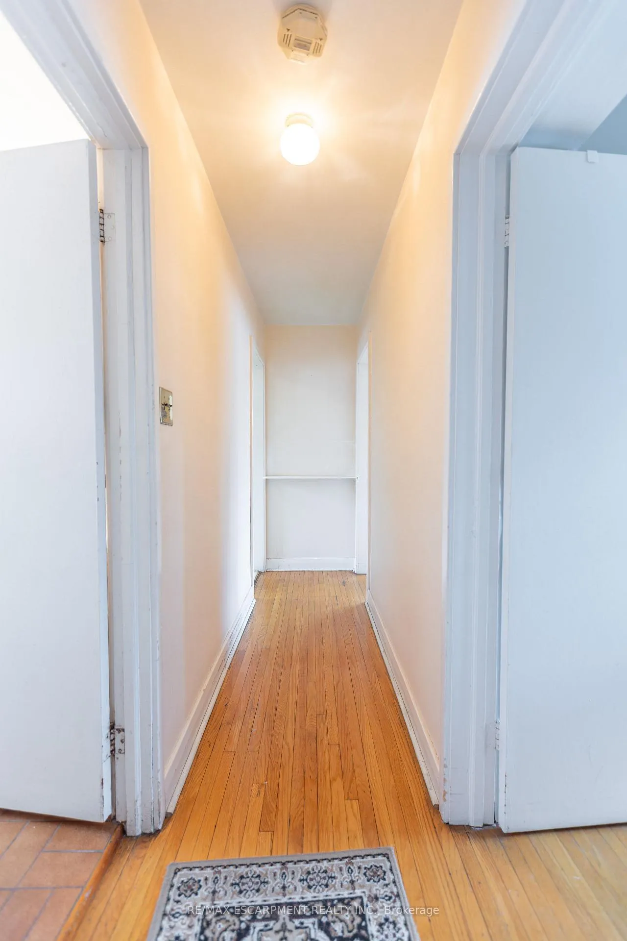 Photo 25 of 1 Snaresbrook Drive, Etobicoke, Rexdale-Kipling — HOMEH