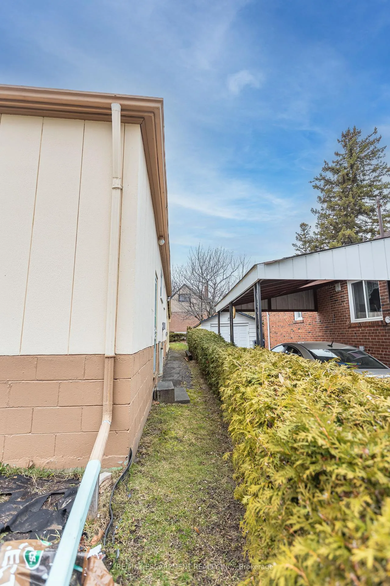 Photo 47 of 1 Snaresbrook Drive, Etobicoke, Rexdale-Kipling — HOMEH