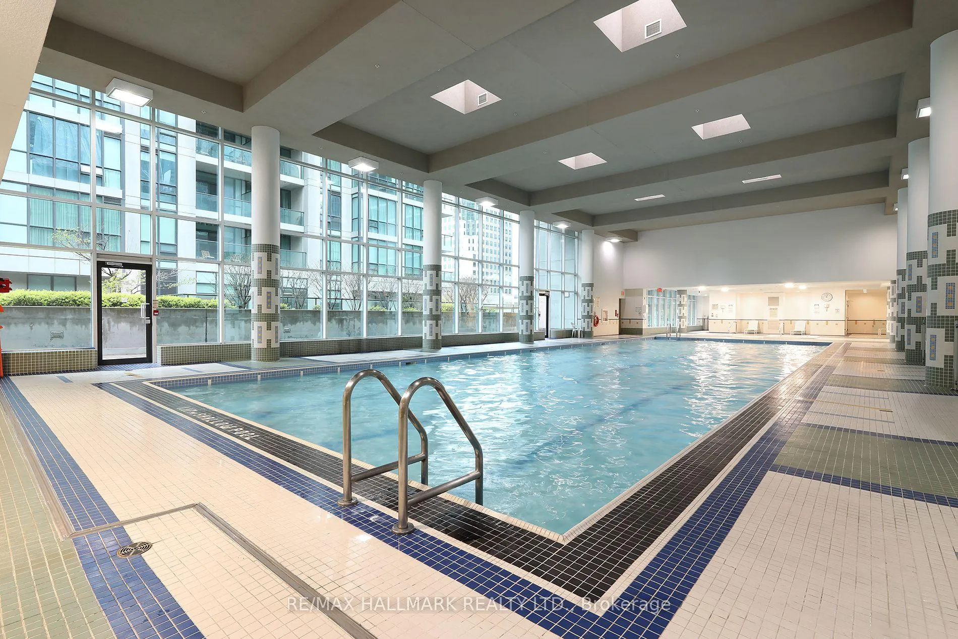 Photo 24 of Unit 707, 16 Yonge Street, Toronto, Waterfront Communities — HOMEH