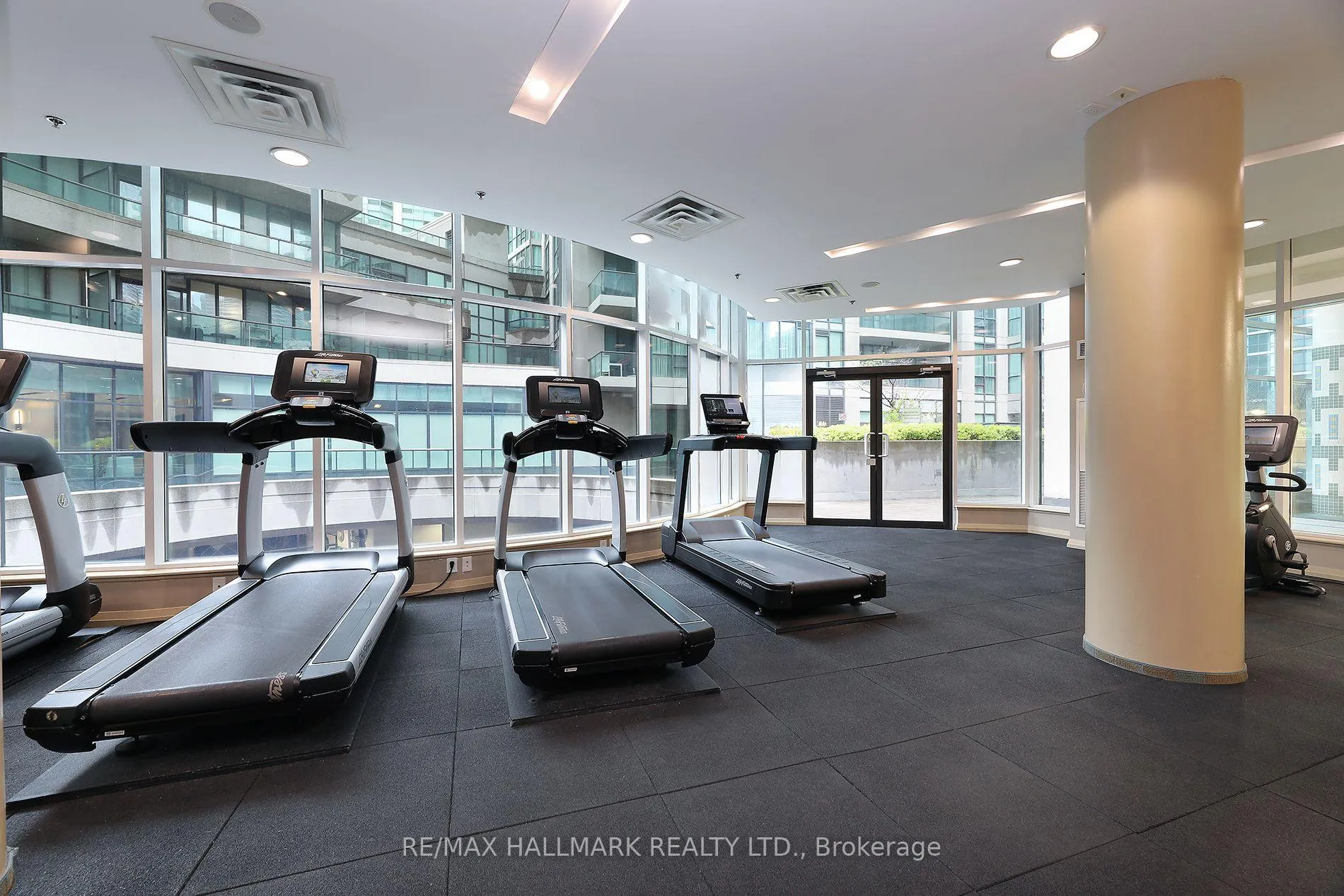Photo 26 of Unit 707, 16 Yonge Street, Toronto, Waterfront Communities — HOMEH