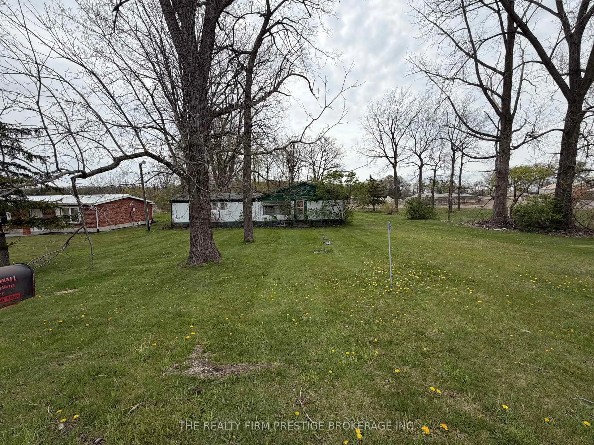 Photo 1 of 24331 Pioneer Line, West Elgin, Rural West Elgin — HOMEH