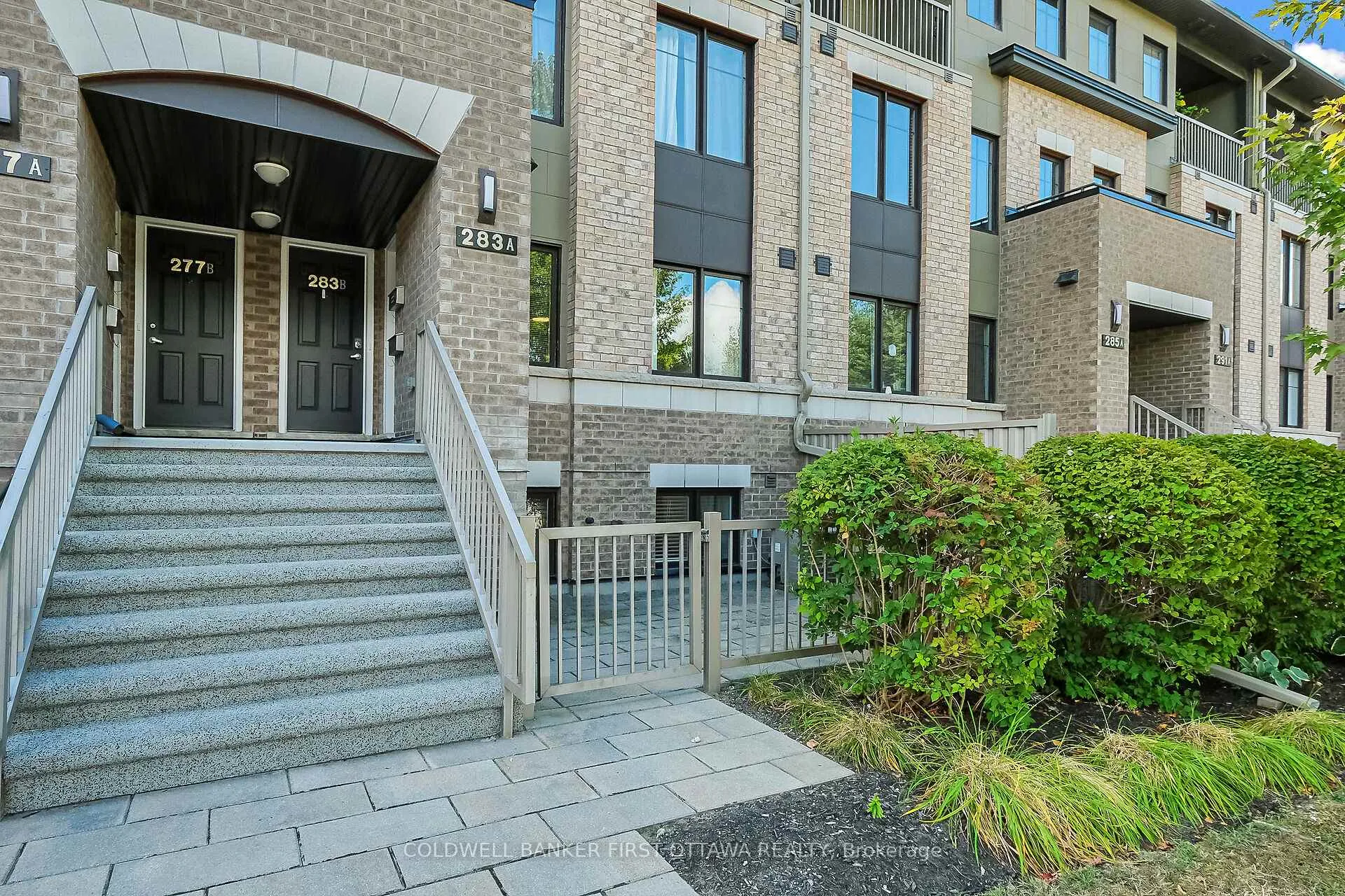 Photo 2 of Unit A, 283 Titanium Private, Ottawa, Convent Glen North — HOMEH