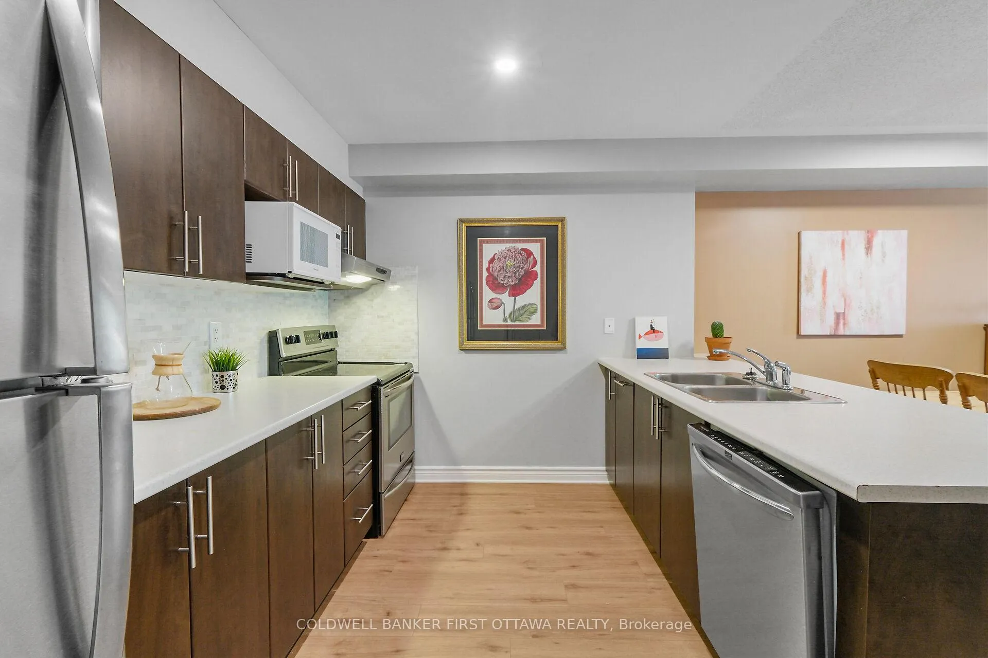 Photo 4 of Unit A, 283 Titanium Private, Ottawa, Convent Glen North — HOMEH