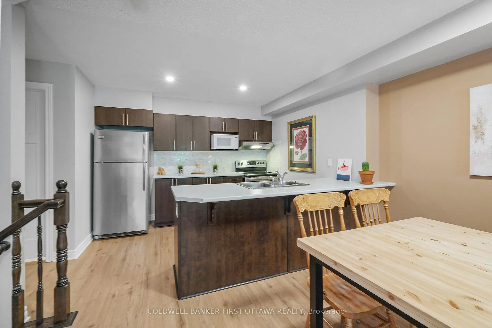 Photo 7 of Unit A, 283 Titanium Private, Ottawa, Convent Glen North — HOMEH