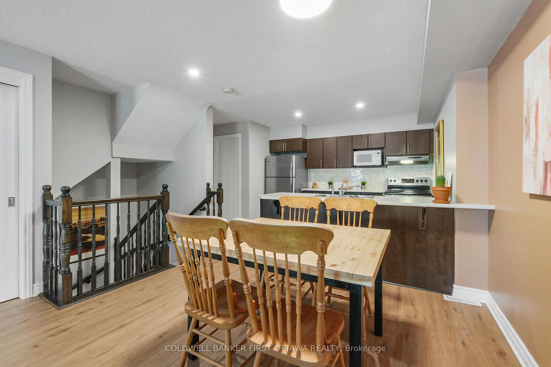 Photo 8 of Unit A, 283 Titanium Private, Ottawa, Convent Glen North — HOMEH