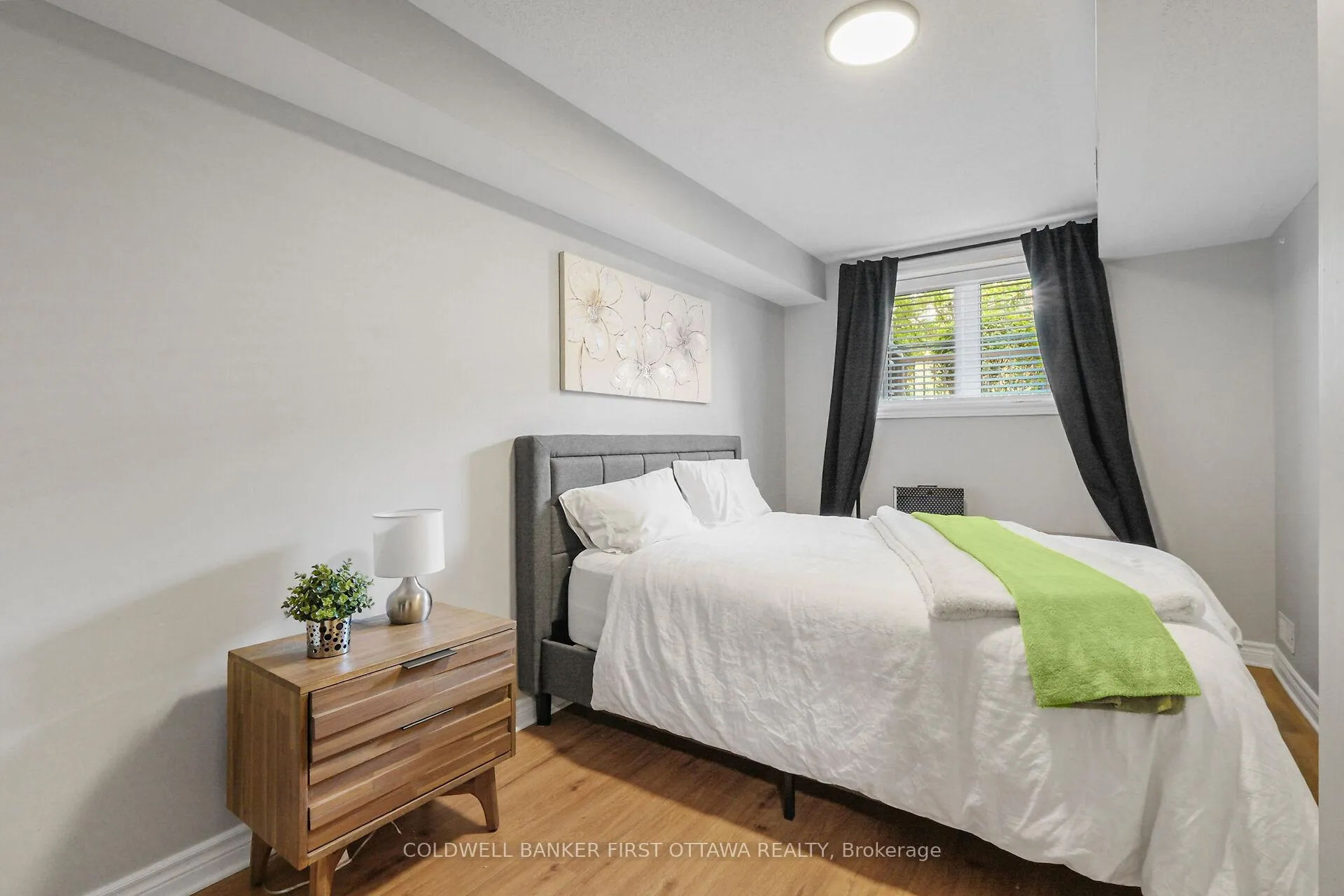 Photo 15 of Unit A, 283 Titanium Private, Ottawa, Convent Glen North — HOMEH