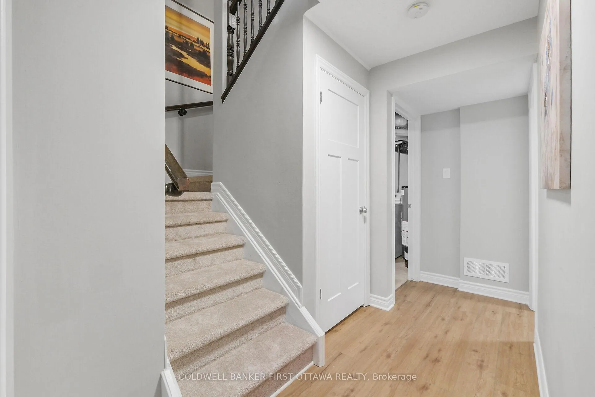 Photo 18 of Unit A, 283 Titanium Private, Ottawa, Convent Glen North — HOMEH