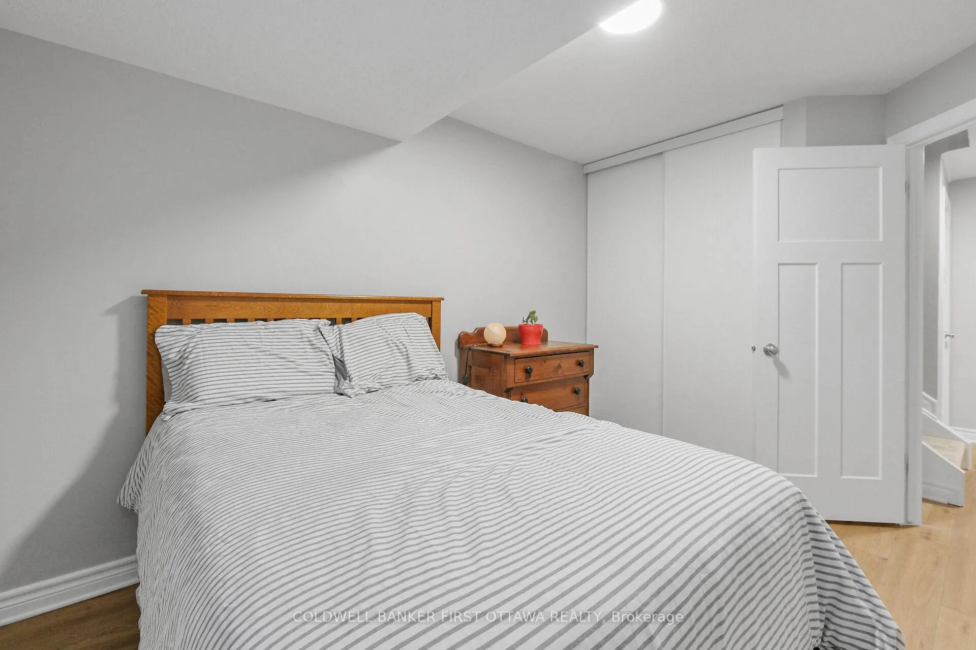 Photo 22 of Unit A, 283 Titanium Private, Ottawa, Convent Glen North — HOMEH