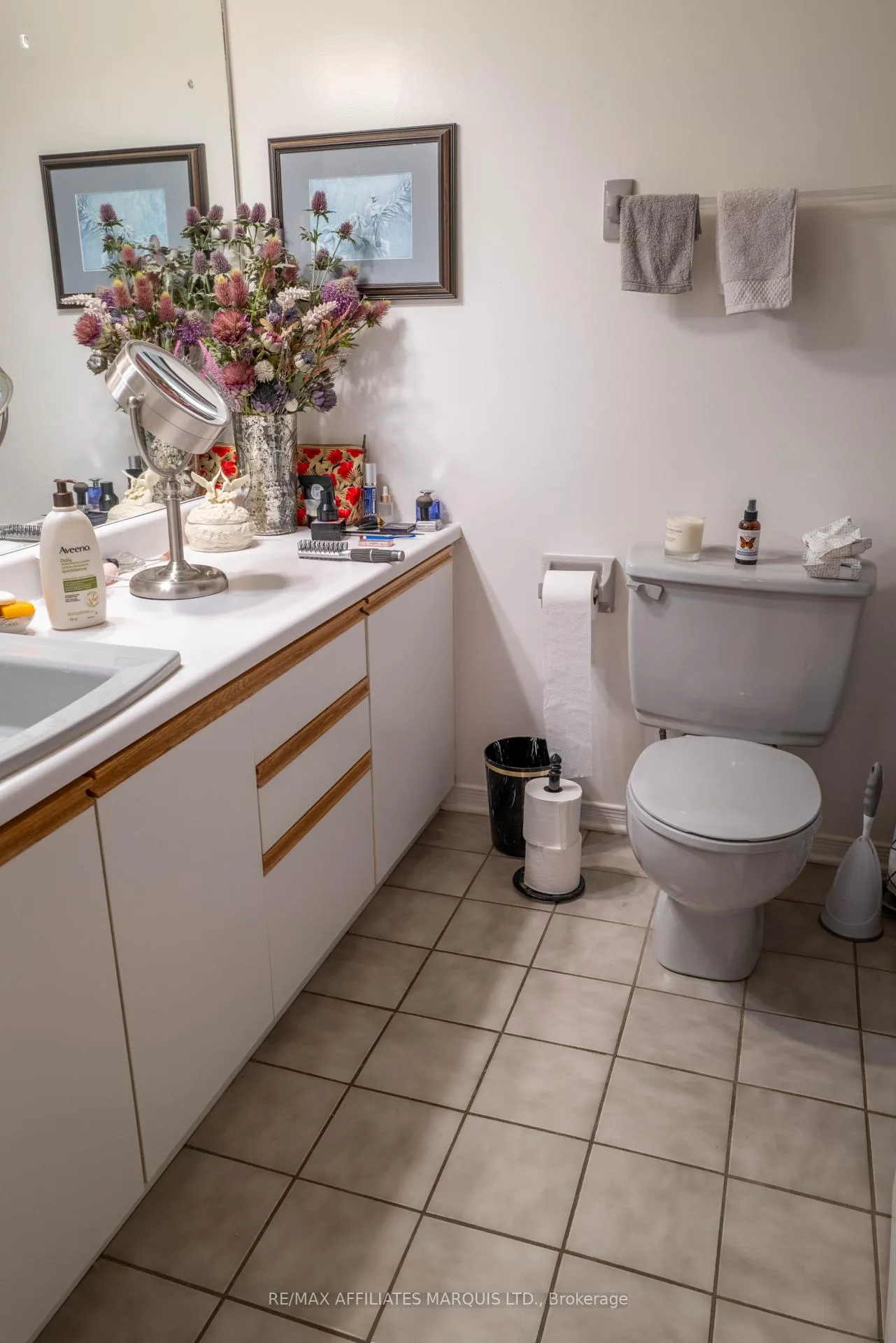Photo 14 of Unit 312, 121 Water Street W, Cornwall — HOMEH