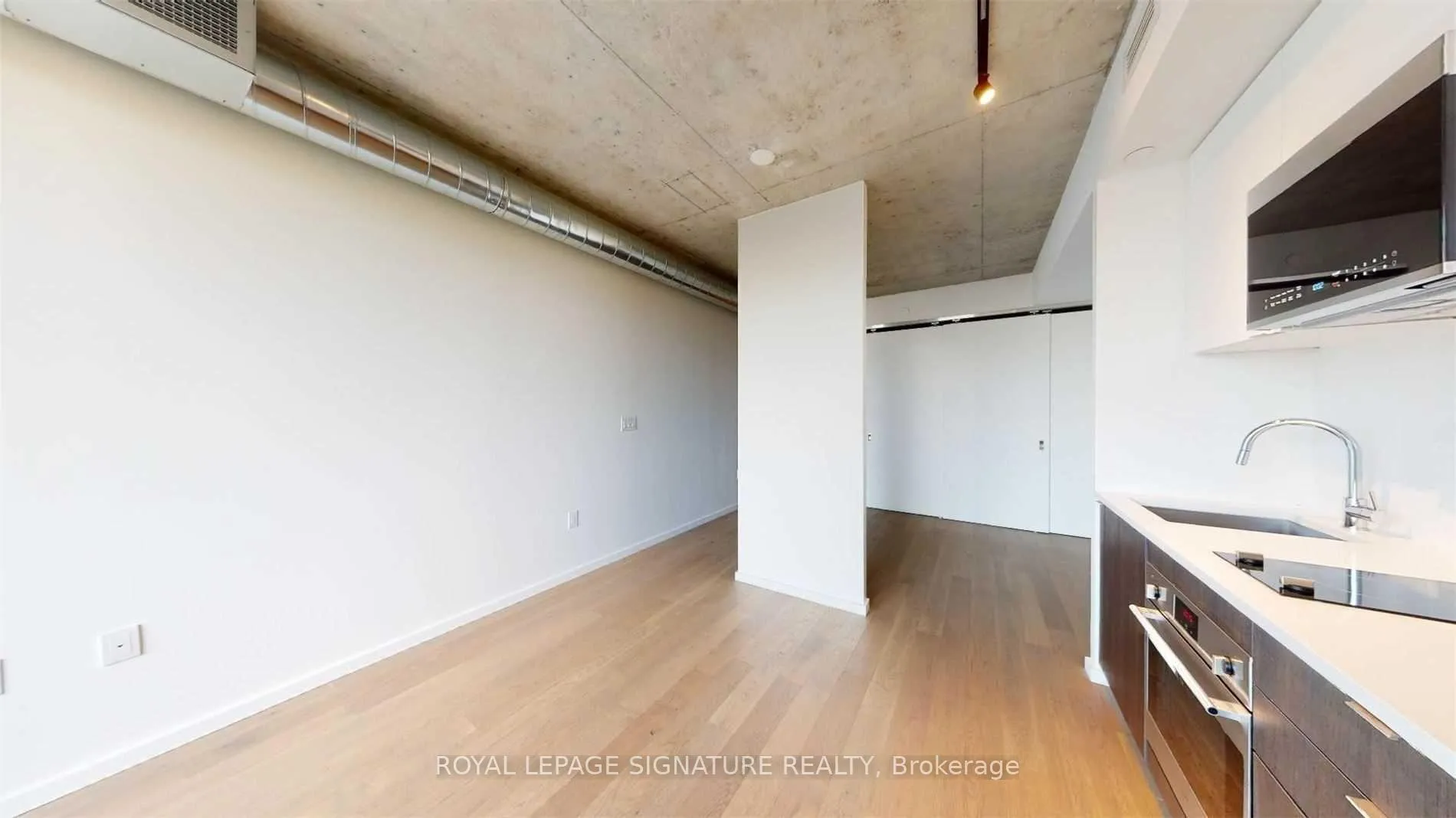 Photo 4 of Unit 508, 21 Lawren Harris Square, Toronto, Waterfront Communities — HOMEH