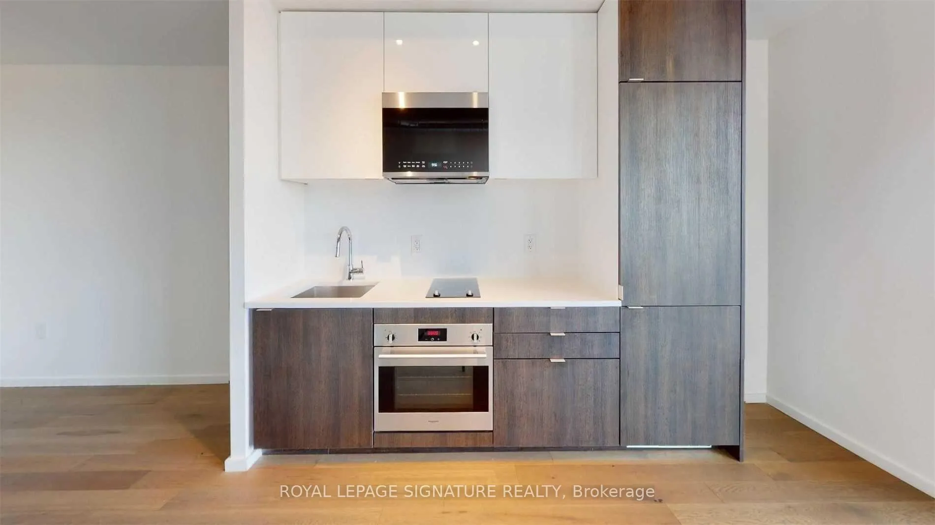 Photo 5 of Unit 508, 21 Lawren Harris Square, Toronto, Waterfront Communities — HOMEH