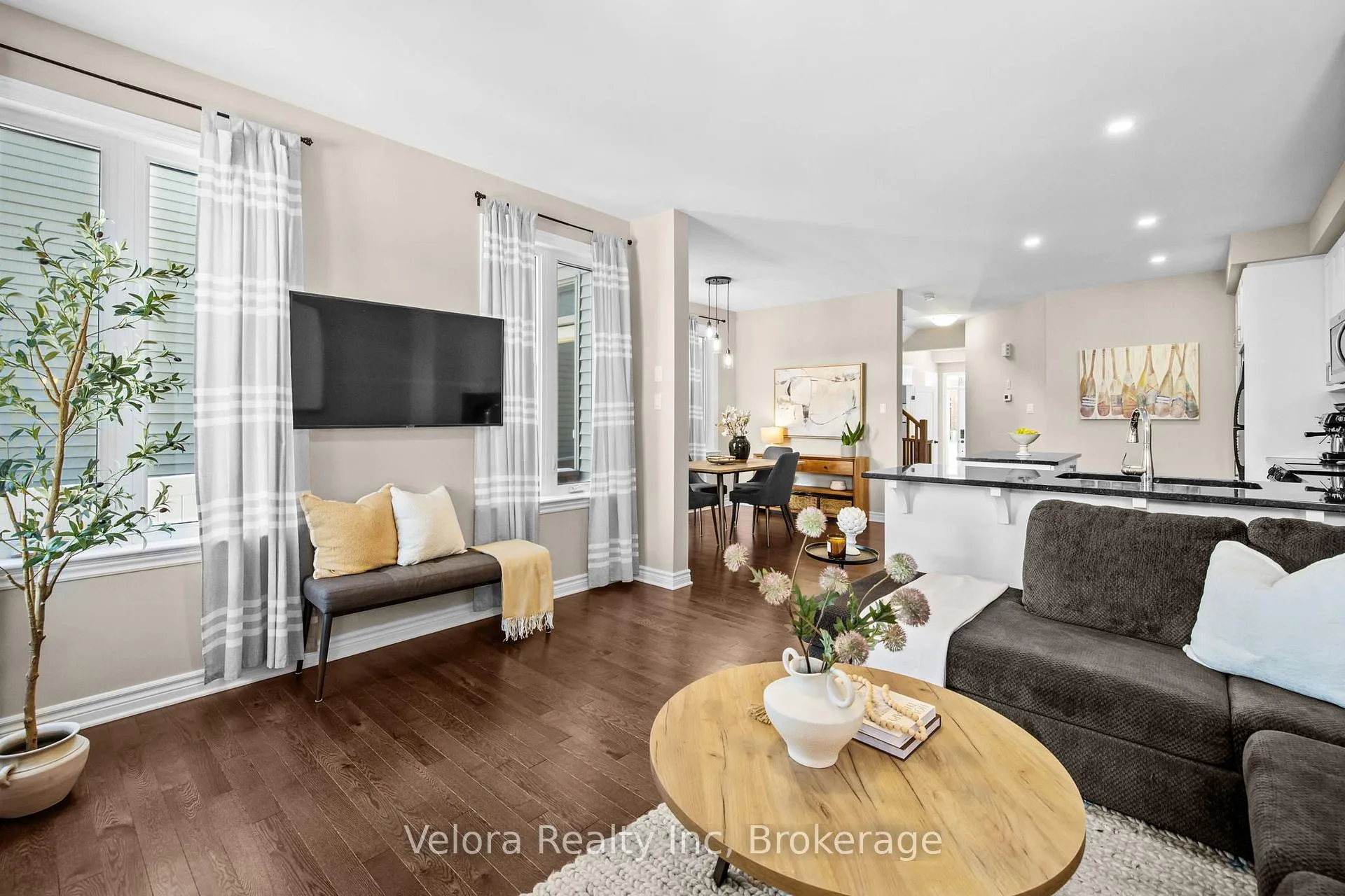 Photo 9 of 696 Vivera Place, Ottawa, Stittsville (North) — HOMEH