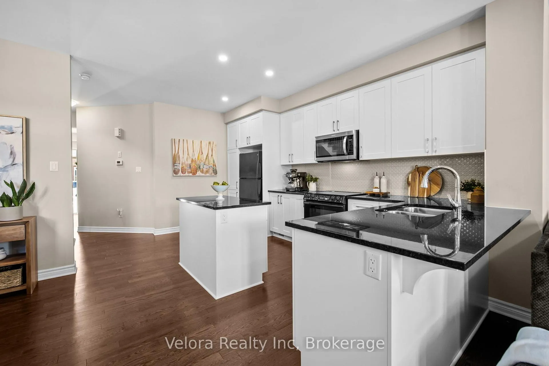 Photo 12 of 696 Vivera Place, Ottawa, Stittsville (North) — HOMEH