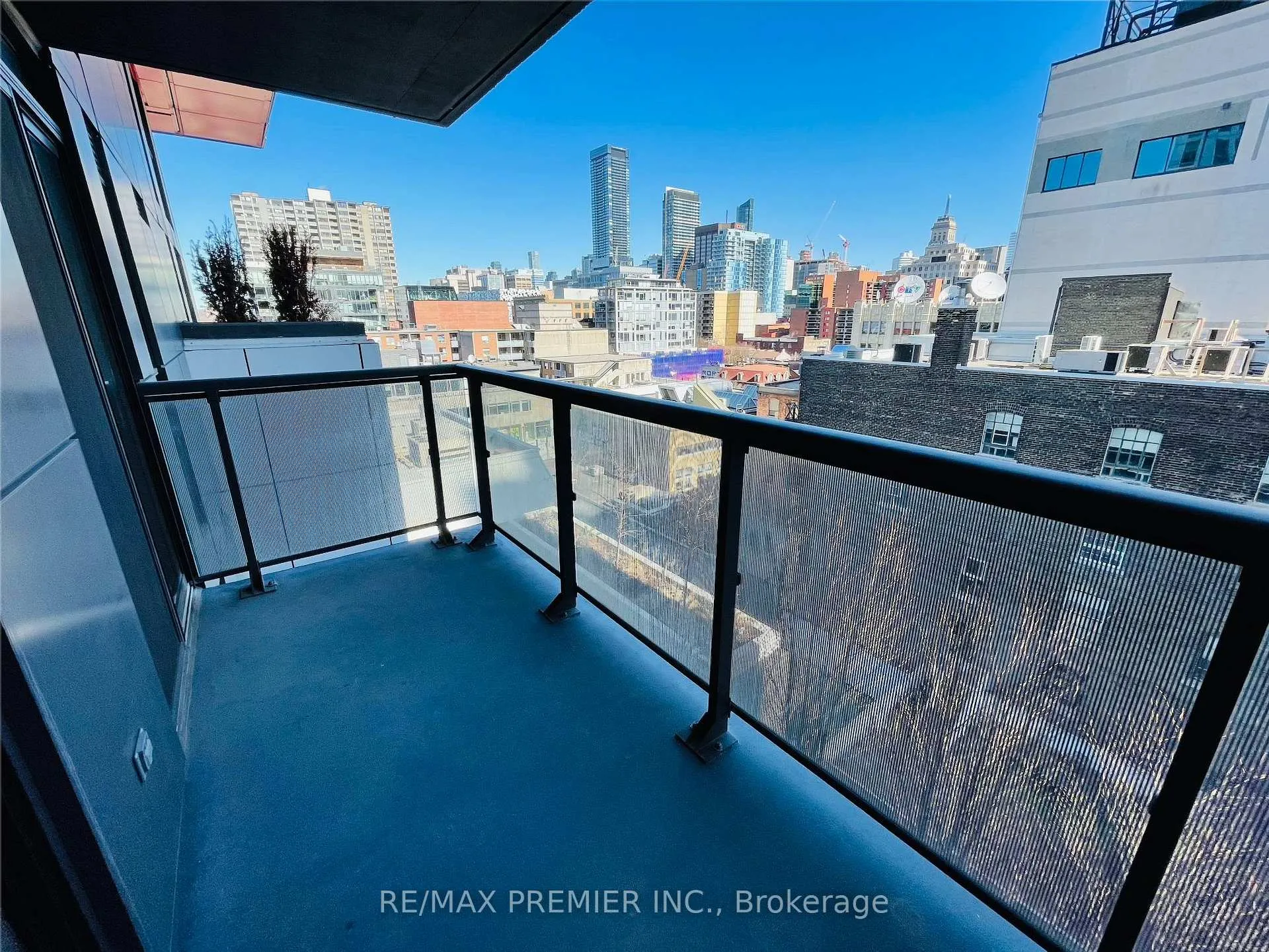 Photo 16 of Unit 708, 318 Richmond Street W, Toronto, Waterfront Communities — HOMEH