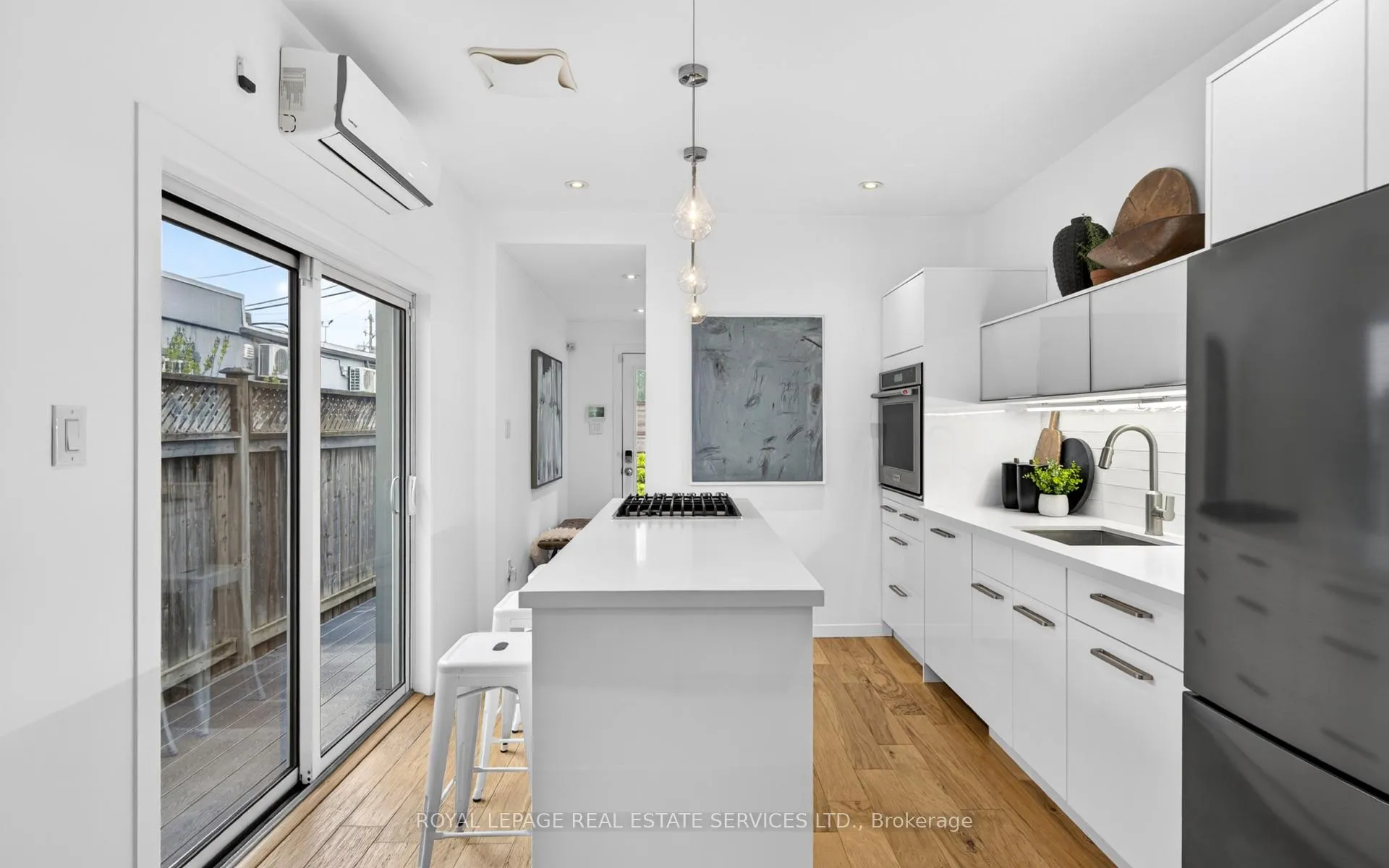 Photo 11 of 46 Logan Avenue, Toronto, South Riverdale — HOMEH