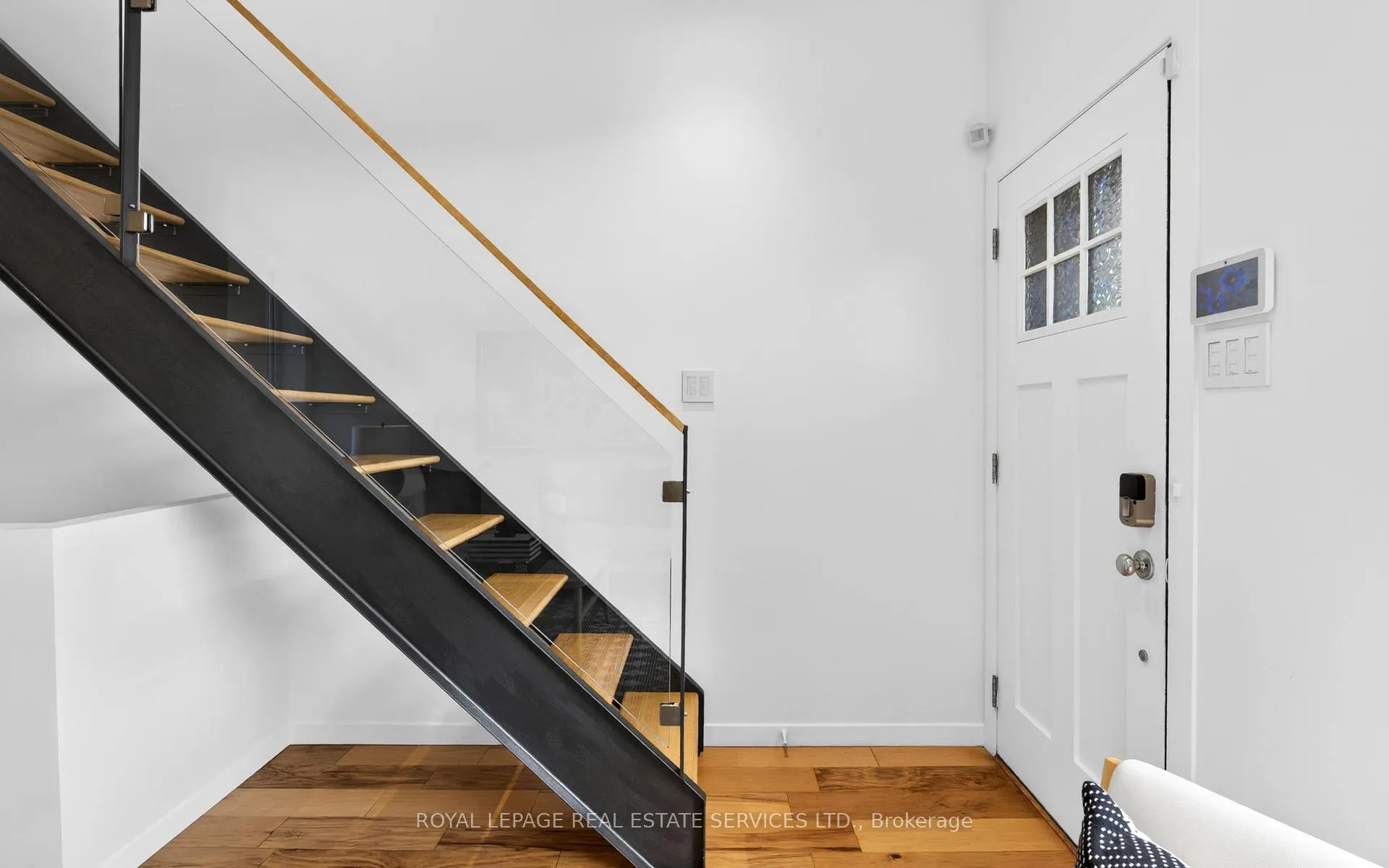 Photo 26 of 46 Logan Avenue, Toronto, South Riverdale — HOMEH