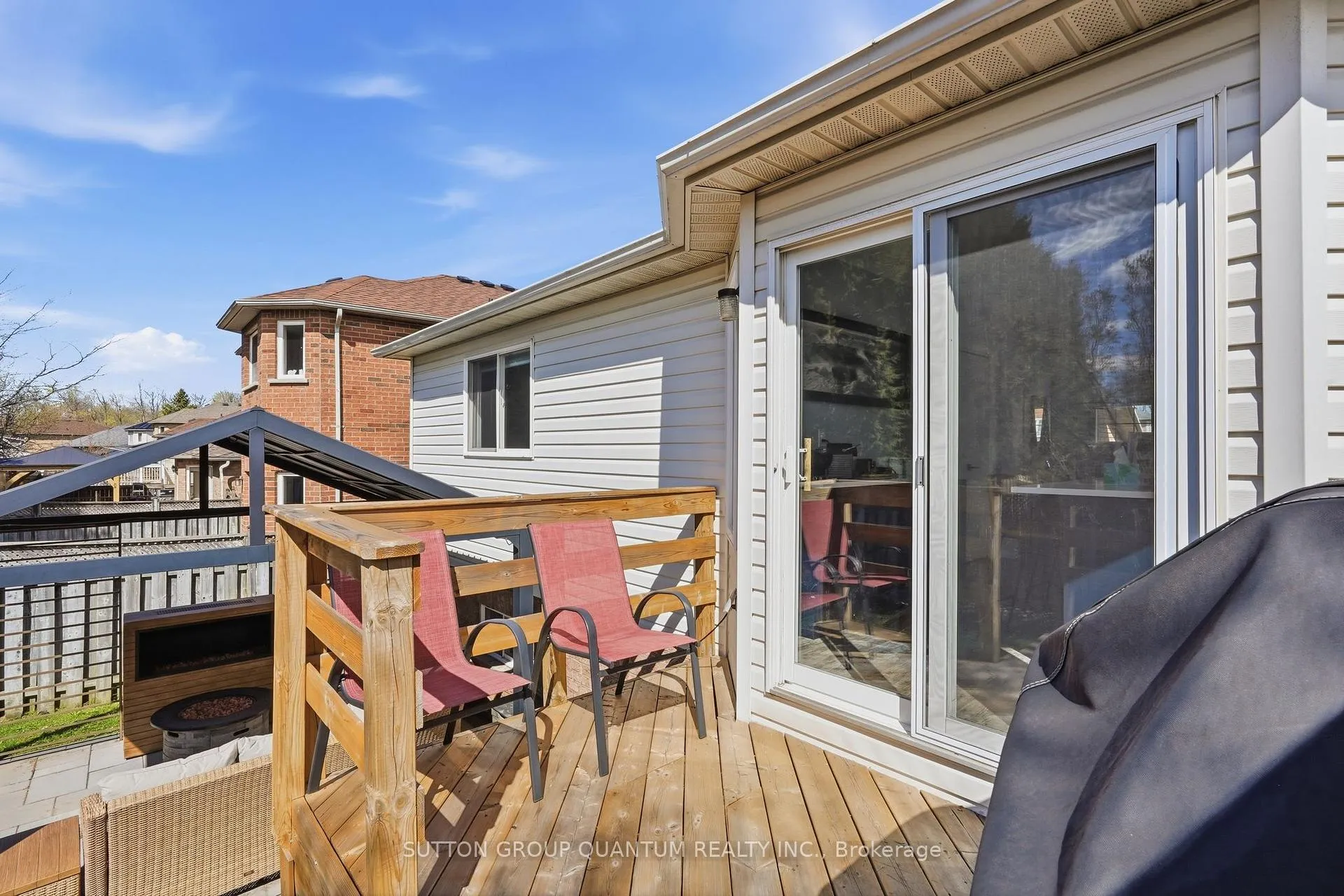 Photo 41 of 19 Leslie Avenue, Barrie, Holly — HOMEH