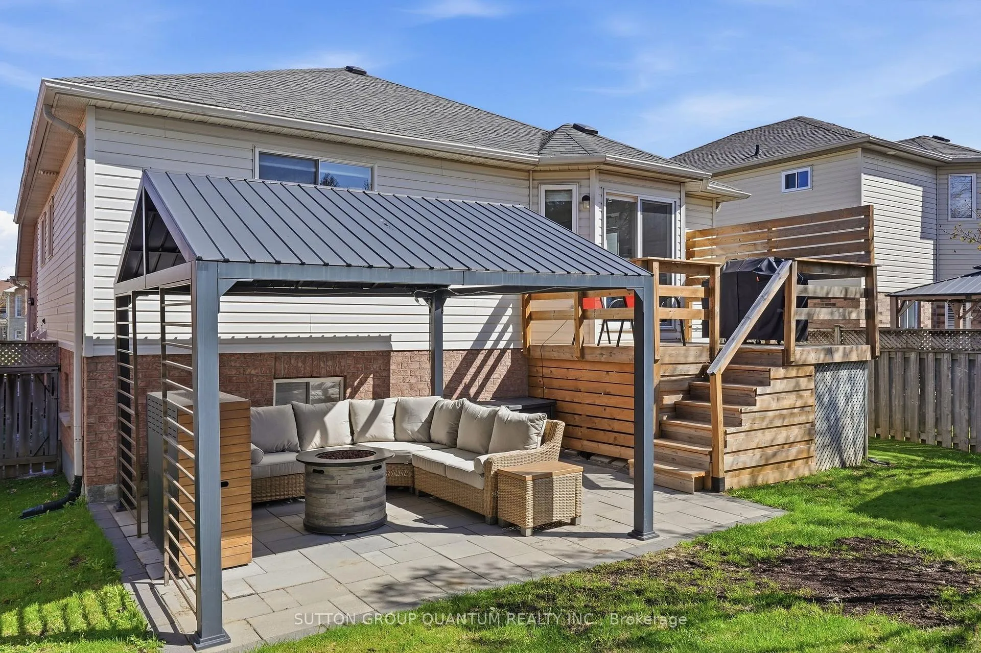 Photo 45 of 19 Leslie Avenue, Barrie, Holly — HOMEH