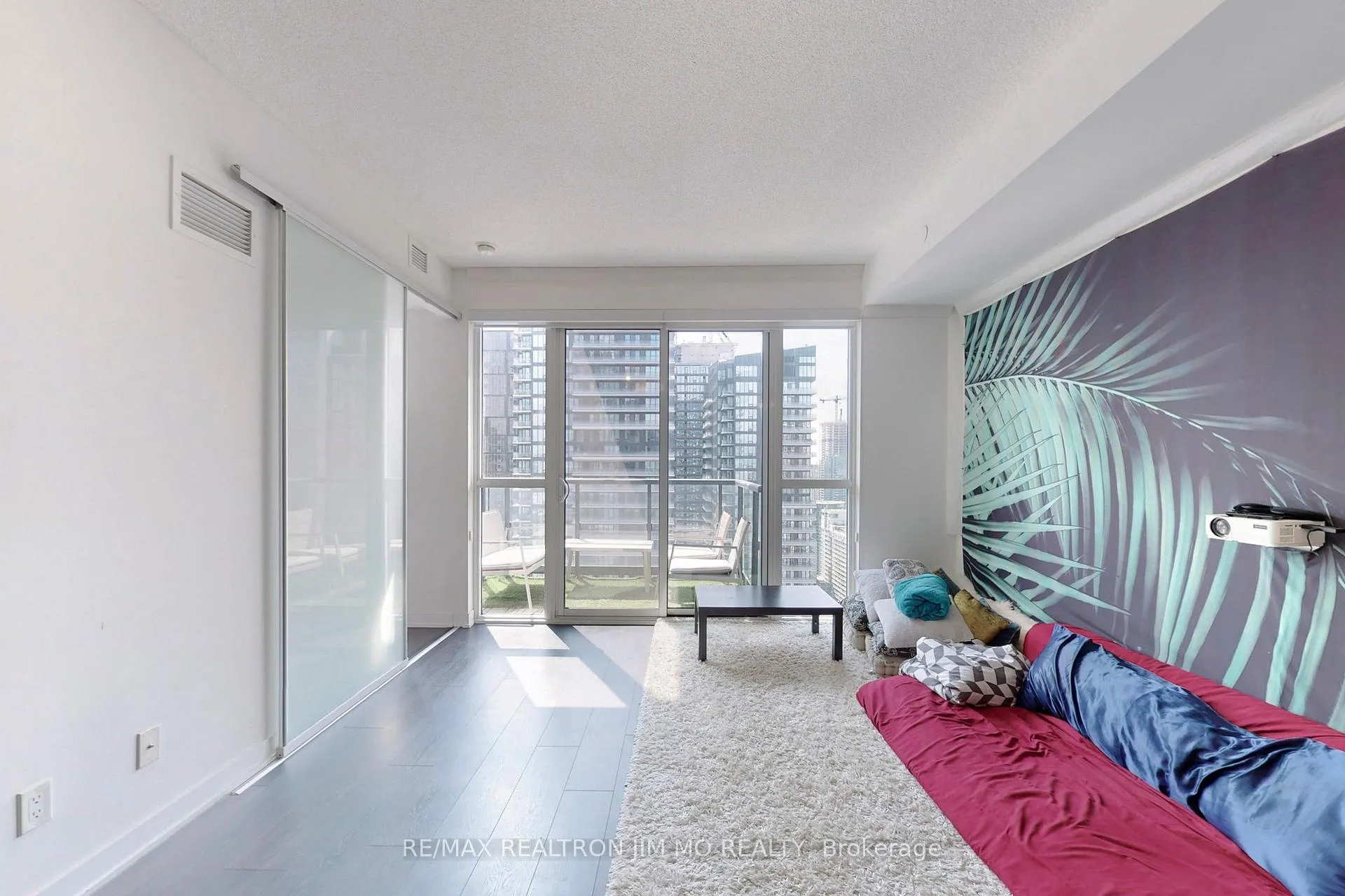 Photo 3 of Unit 3813, 87 Peter Street, Toronto, Waterfront Communities — HOMEH