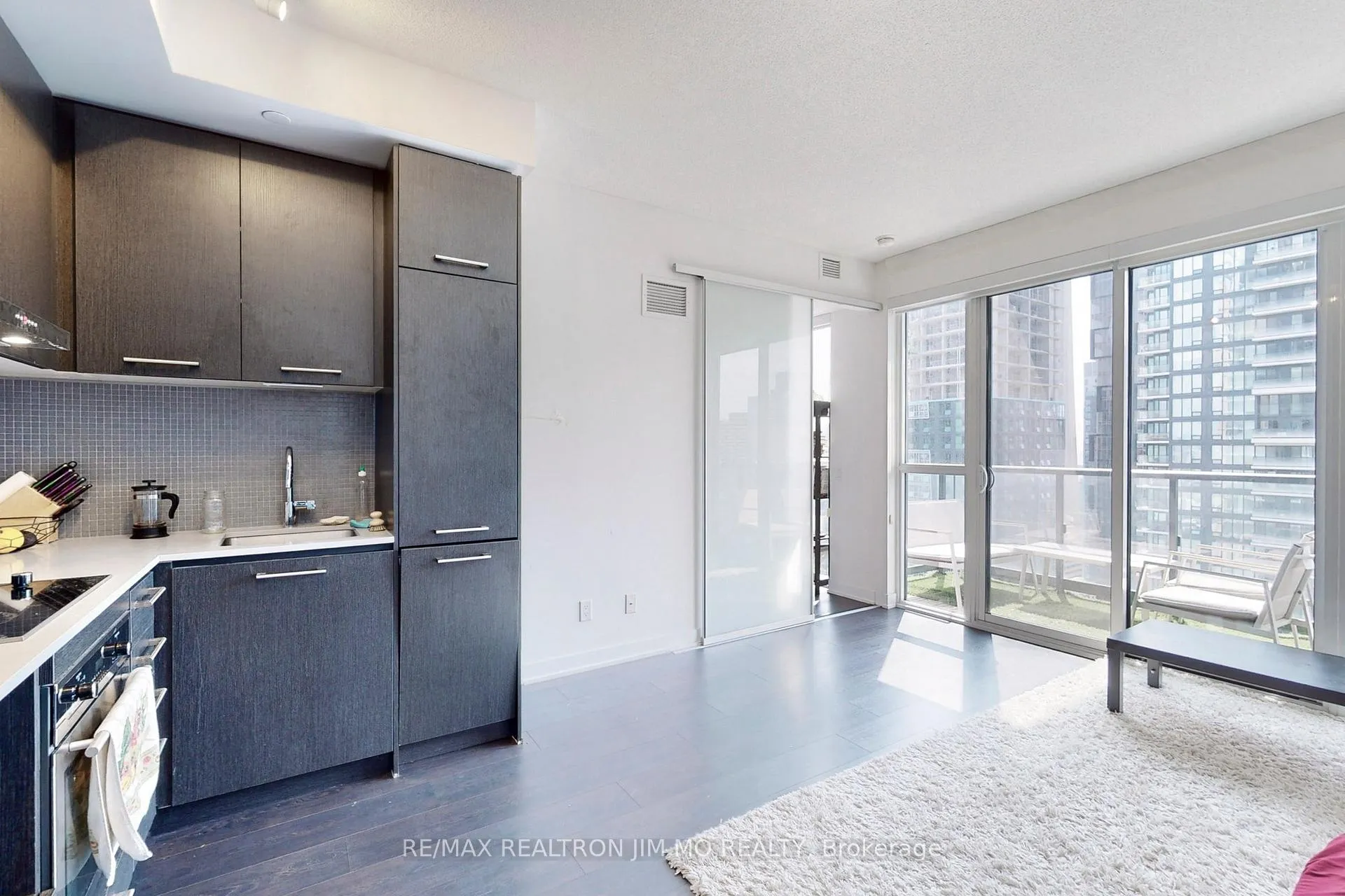 Photo 12 of Unit 3813, 87 Peter Street, Toronto, Waterfront Communities — HOMEH
