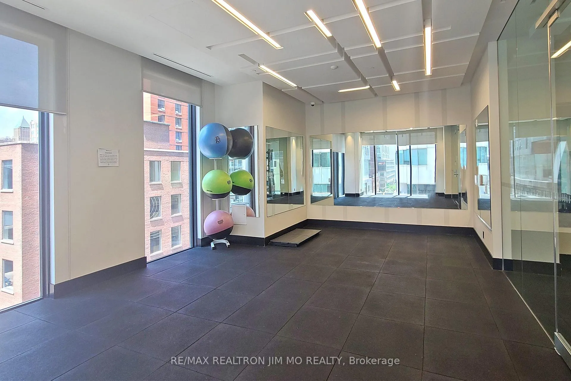 Photo 30 of Unit 3813, 87 Peter Street, Toronto, Waterfront Communities — HOMEH