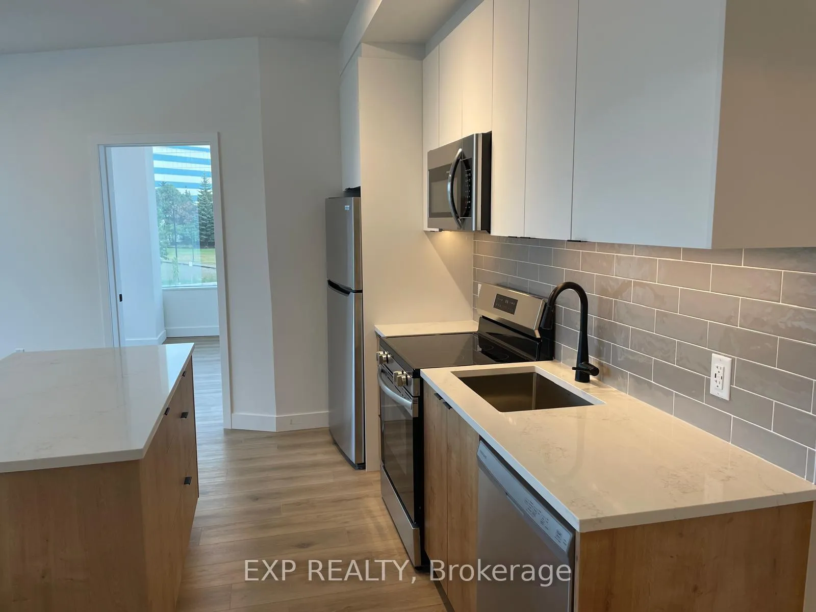 Photo 9 of Unit 612, 1600 James Naismith Drive, Ottawa, Pineview — HOMEH