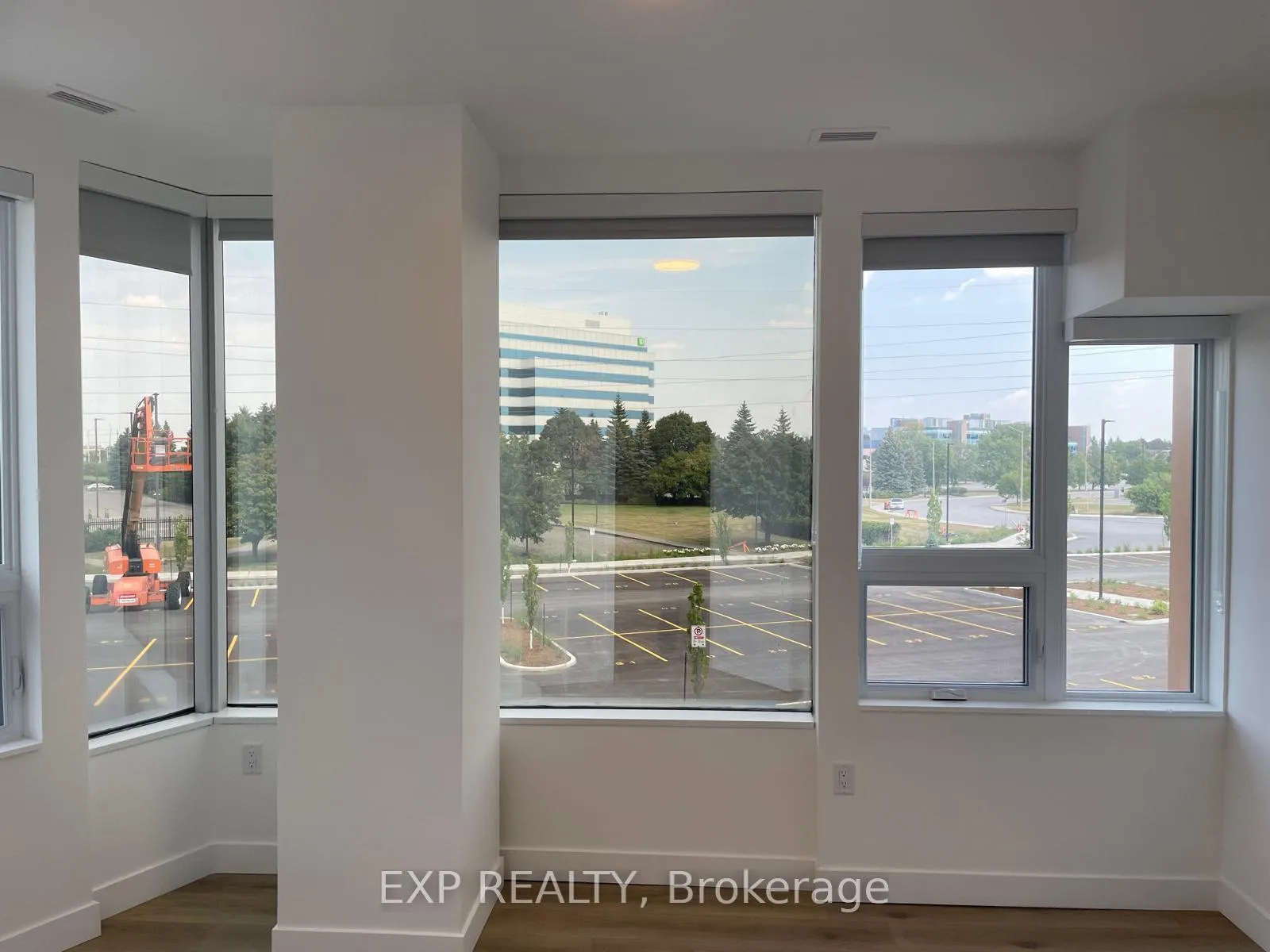 Photo 16 of Unit 612, 1600 James Naismith Drive, Ottawa, Pineview — HOMEH