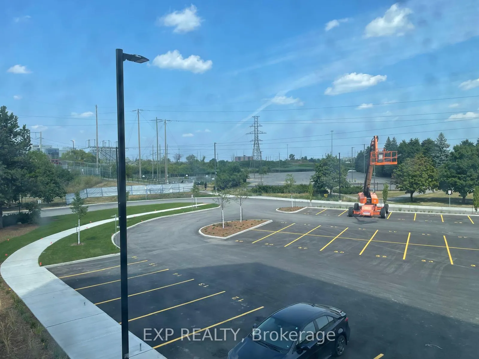 Photo 19 of Unit 612, 1600 James Naismith Drive, Ottawa, Pineview — HOMEH