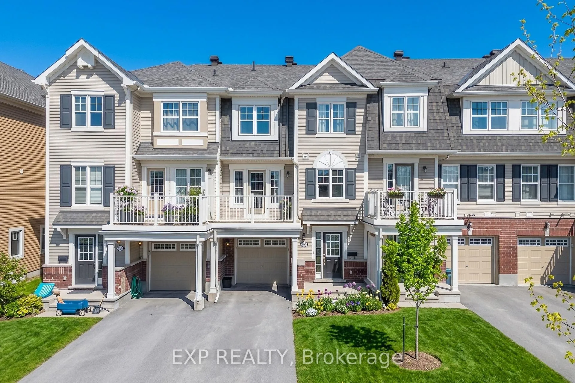 Photo 1 of 523 Ensatina Crescent, Ottawa, Barrhaven - Half Moon Bay — HOMEH