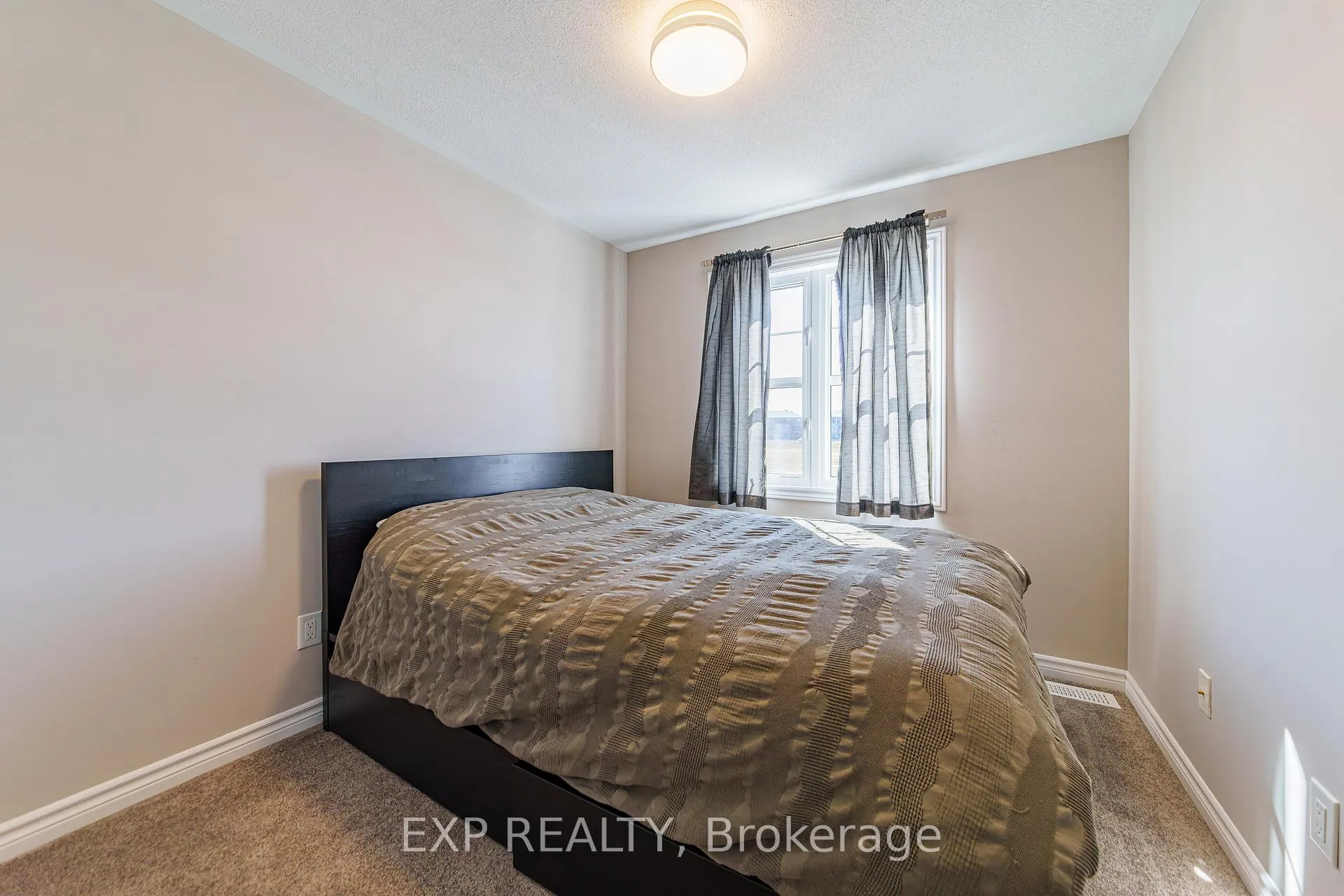 Photo 25 of 523 Ensatina Crescent, Ottawa, Barrhaven - Half Moon Bay — HOMEH